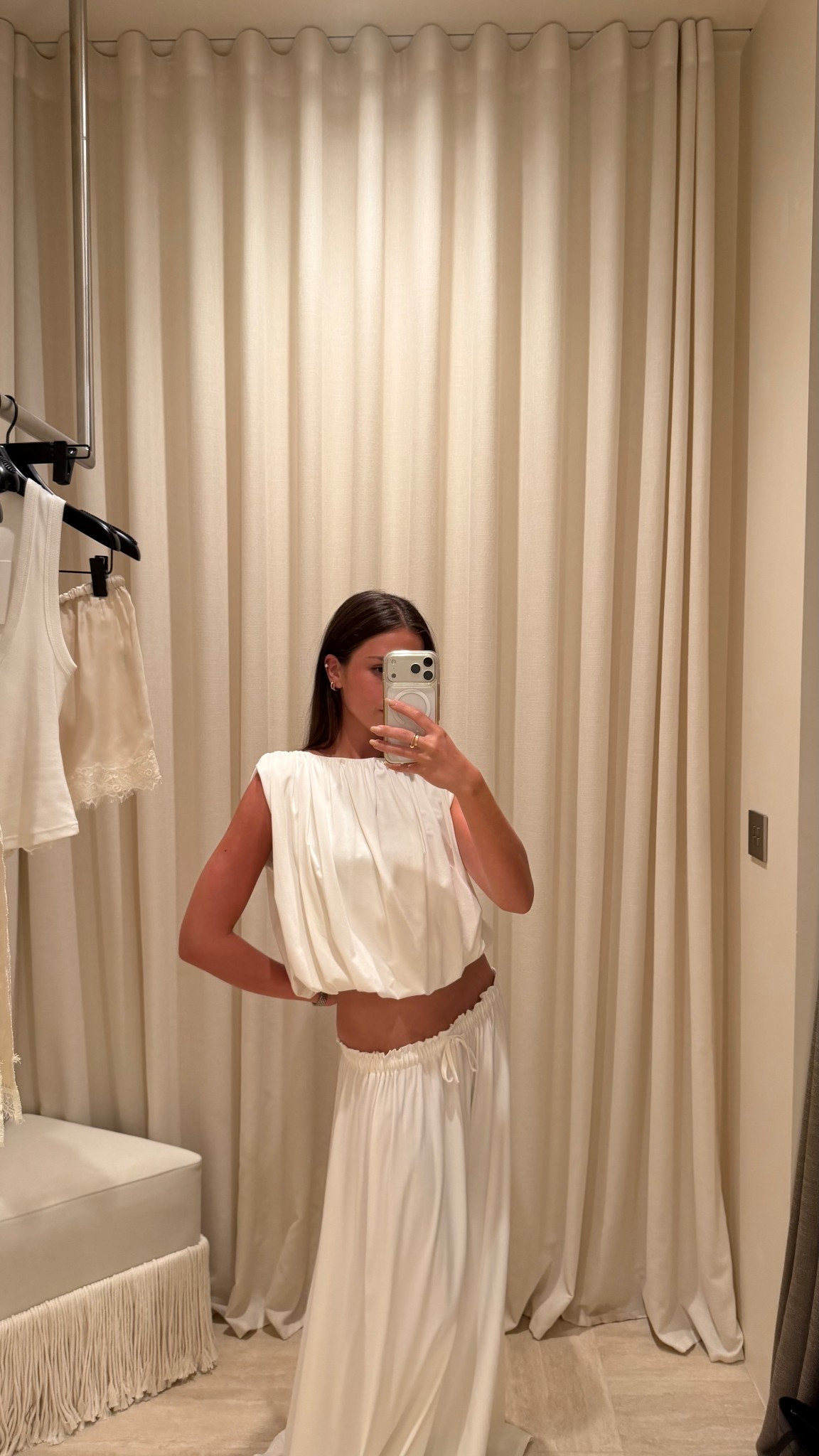 Wearing a size XS in both the top and skirt 

#LTKaustralia #LTKsummer #LTKstyletip