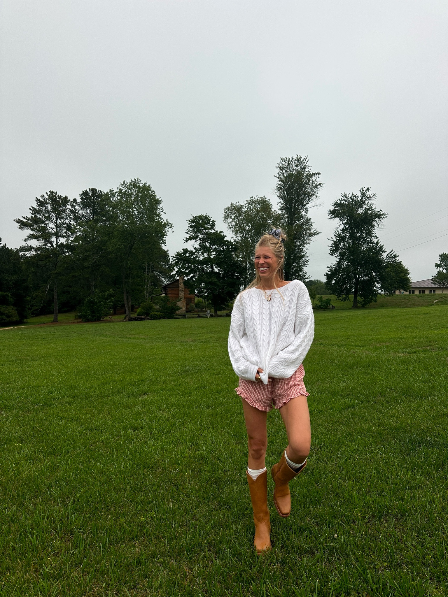 comfy cozy ootd @Tecovas