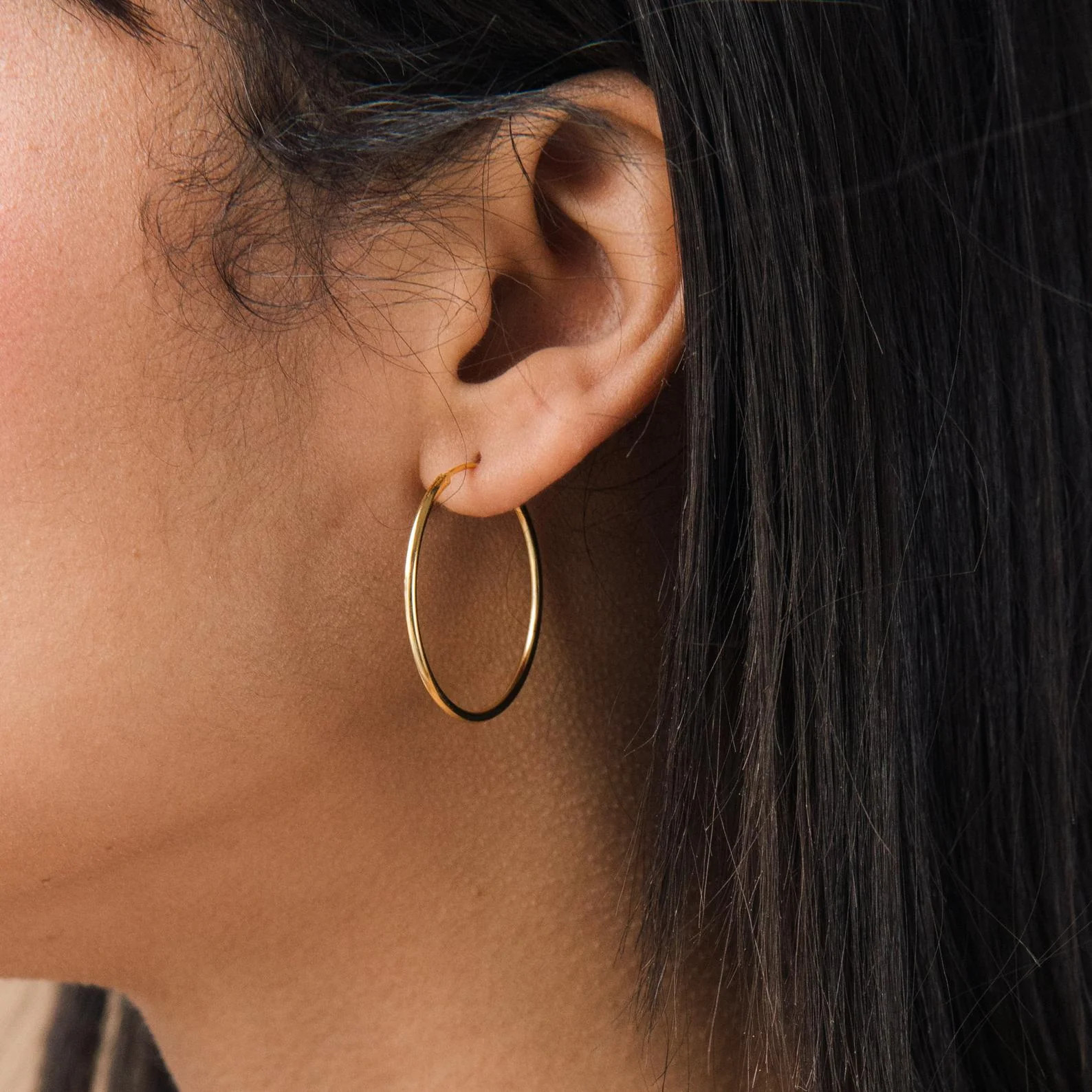 Large Thin Hoops | Caitlyn Minimalist