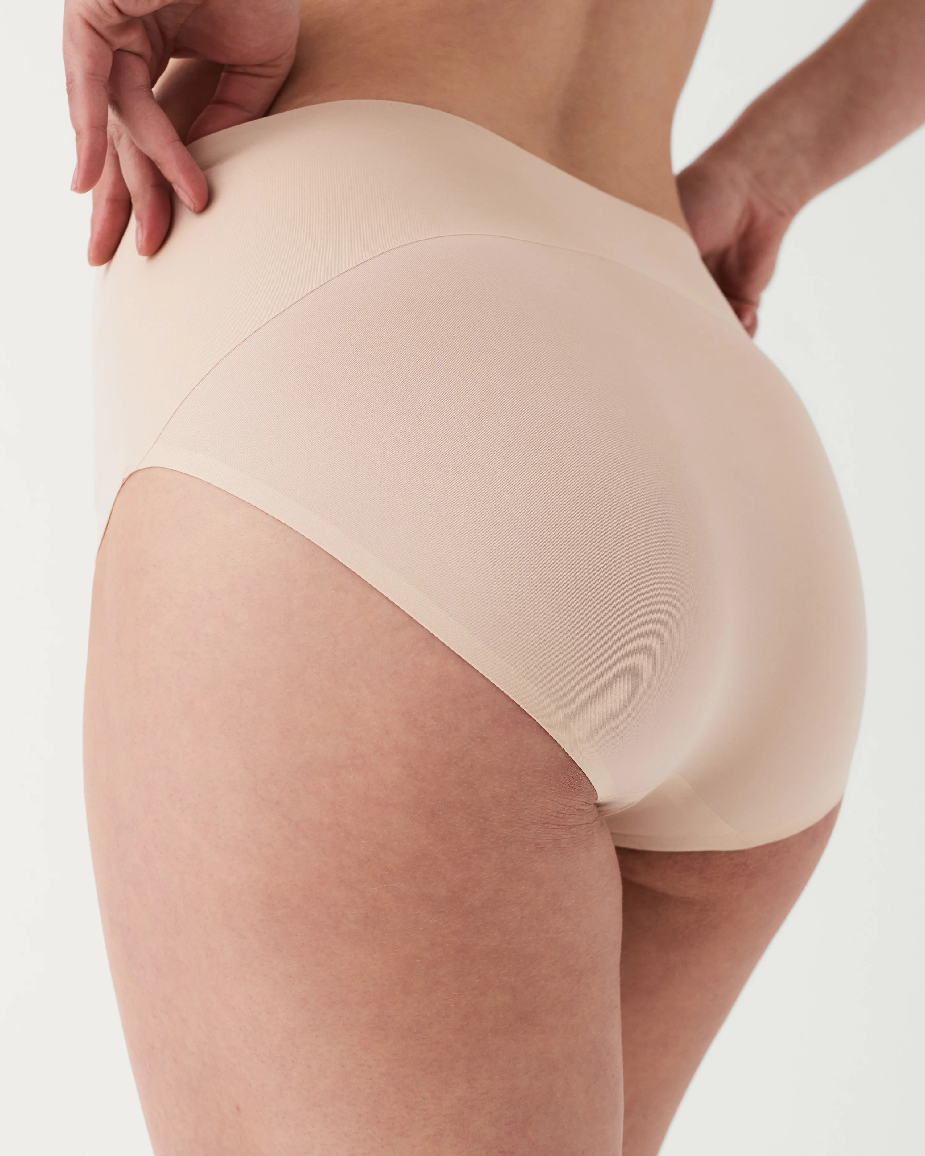 Brief | Spanx