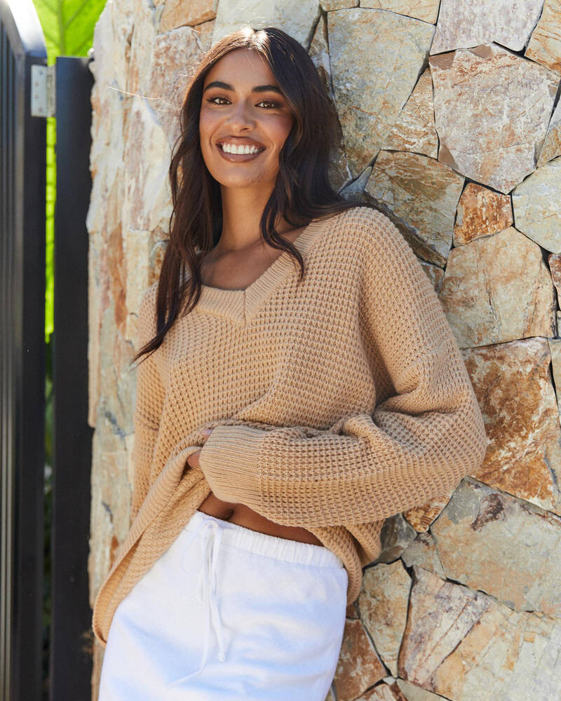 Georgetown V Neck Knit Jumper | City Beach (EU)