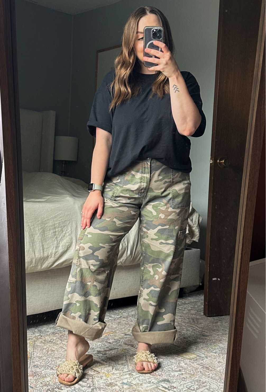 Can’t believe these pants are from WALMART!! 

Shirt large
Pants- xl, could’ve sized down to large for sure 