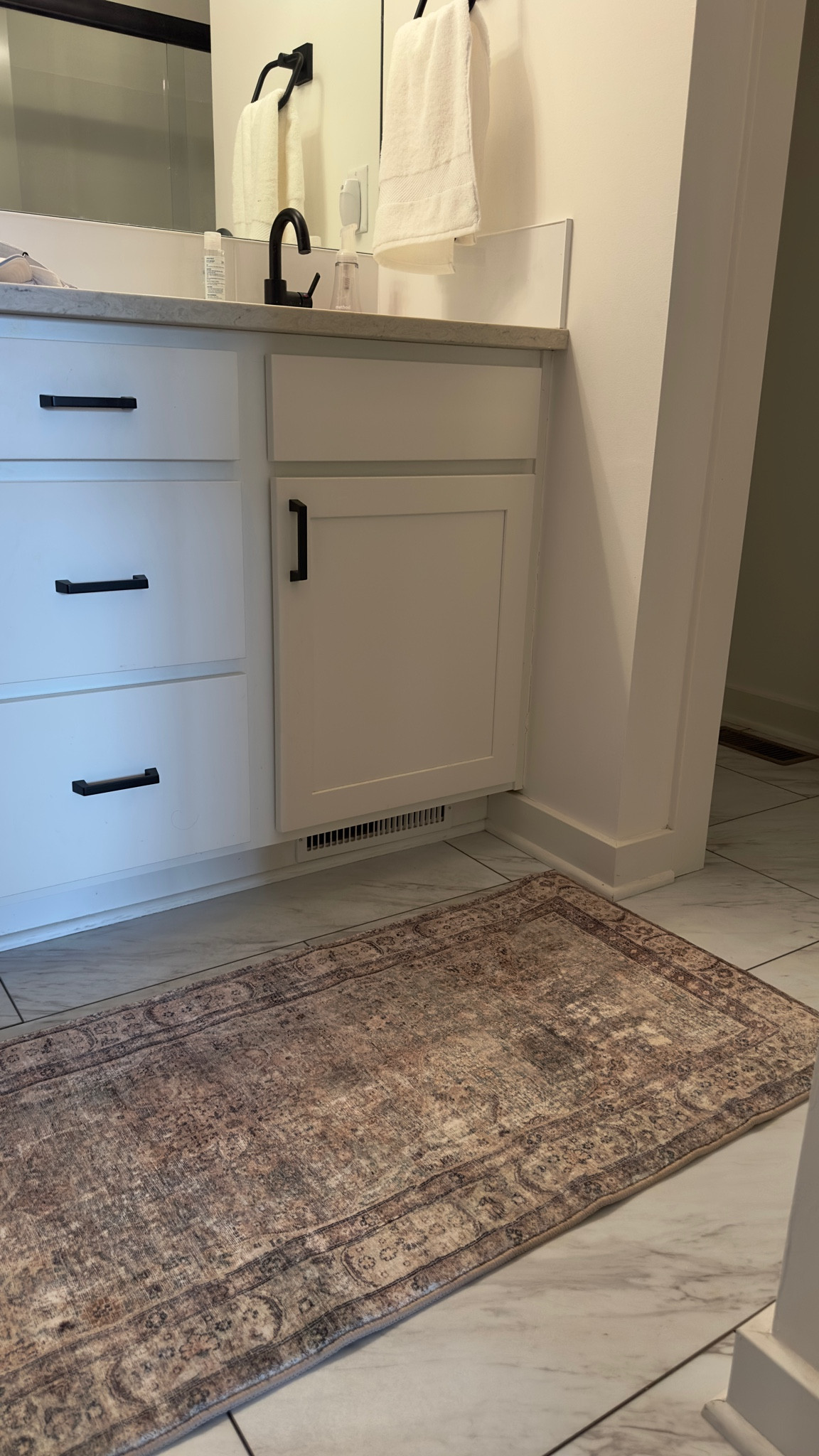 HUGE Loloi sales right now! This cloud pile rug is my new favorite style they have!#LTKSpringSale

#LTKhome