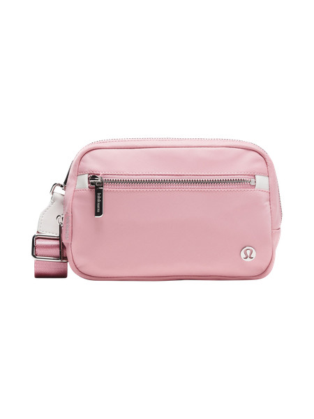 Everywhere Convertible Crossbody Bag 1.5L | Unisex Bags,Purses,Wallets | lululemon | Lululemon (US)