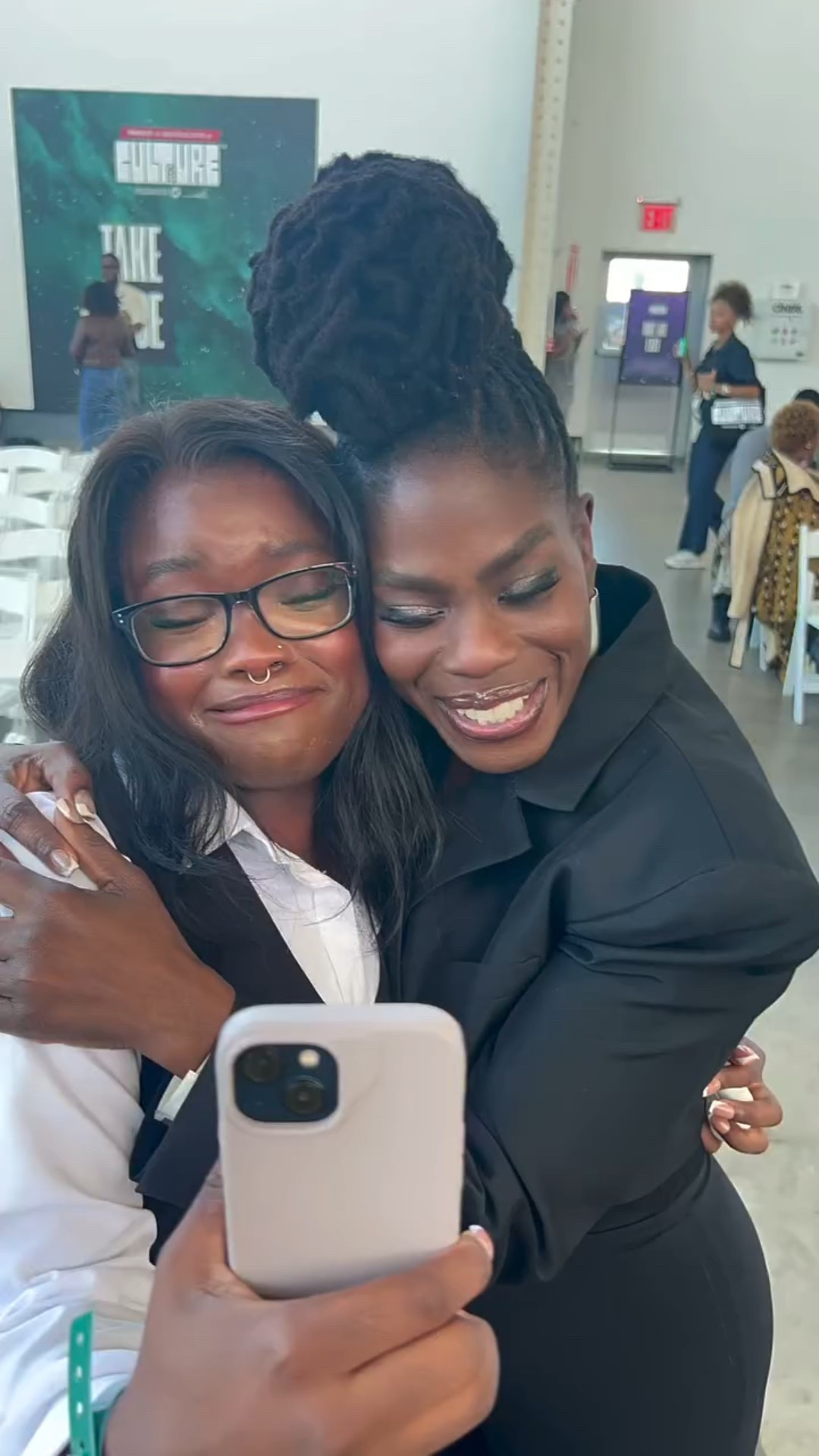 this product is so good i cried when i met the founder😭😍🥹

when i started creating content, @danessamyricksbeauty wasn’t sold in south africa - and i couldn’t afford it anyway.

but last december, after moving here, one of the first things i bought was the blurring balm powder. i remember holding it like it was proof that i’d made it this far - proof that dreams don’t have to stay dreams forever.

today, i met her. THEE @danessa_myricks . she told me she loves me. 🥹

and in that moment, every late night, every prayer, every ounce of faith made sense.

this is what a full-circle moment feels like: soft, surreal, and soaked in gratitude. 🤍

#LTKSeasonal #LTKBeauty #LTKHalloween