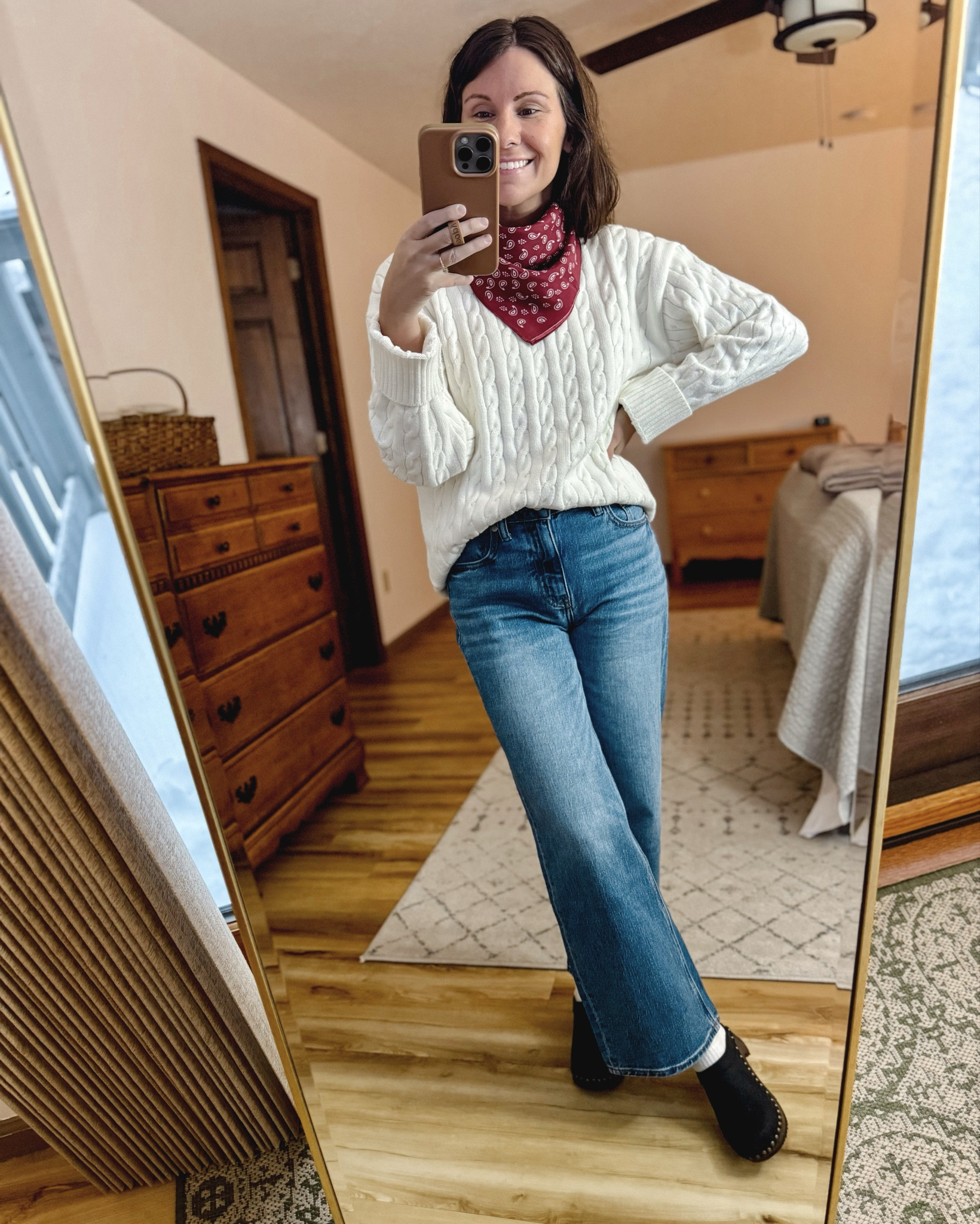 Wearing size small in this 100% cotton sweater (I also own in black), size 24 in the 26” inseam in these jeans (I also own in 28” inseam—both pairs are so comfy!) and size 6 in these clogs (I linked similar ones as well). 

#LTKgrwm #LTKPetite #LTKootd