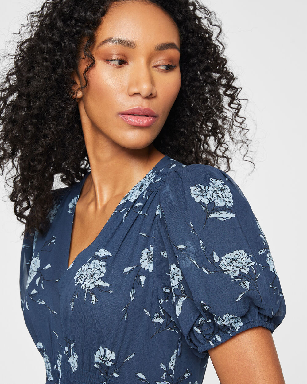 Silk V-Neck Puff Sleeve Dress | Club Monaco (Global)