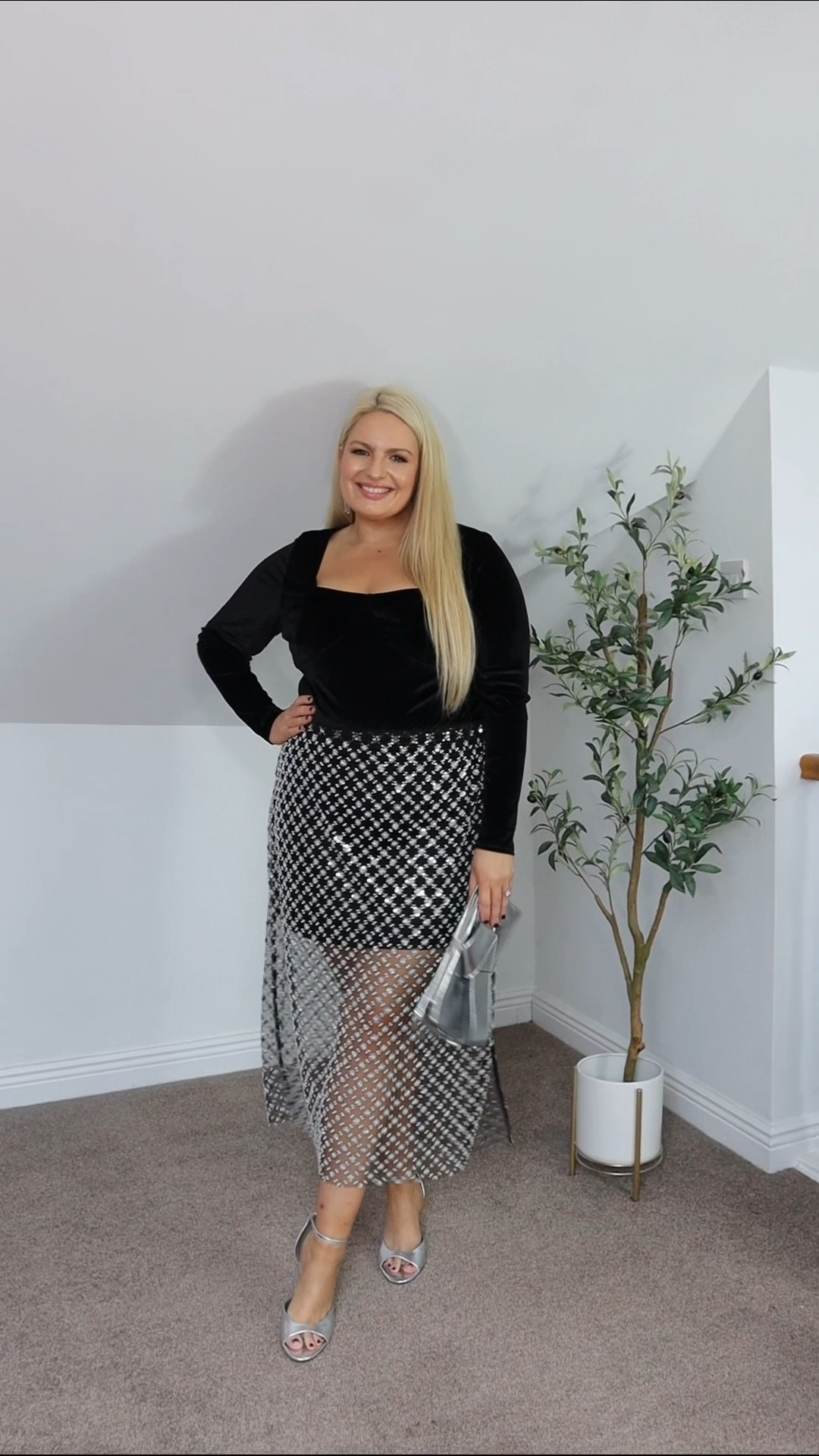 Party season inspo 💖 Styling the beaded skirt. Stretch waist but I went up a size & the size 20 for comfort on the hips / bum 💖

#LTKfestive #LTKcurves #LTKpartywear