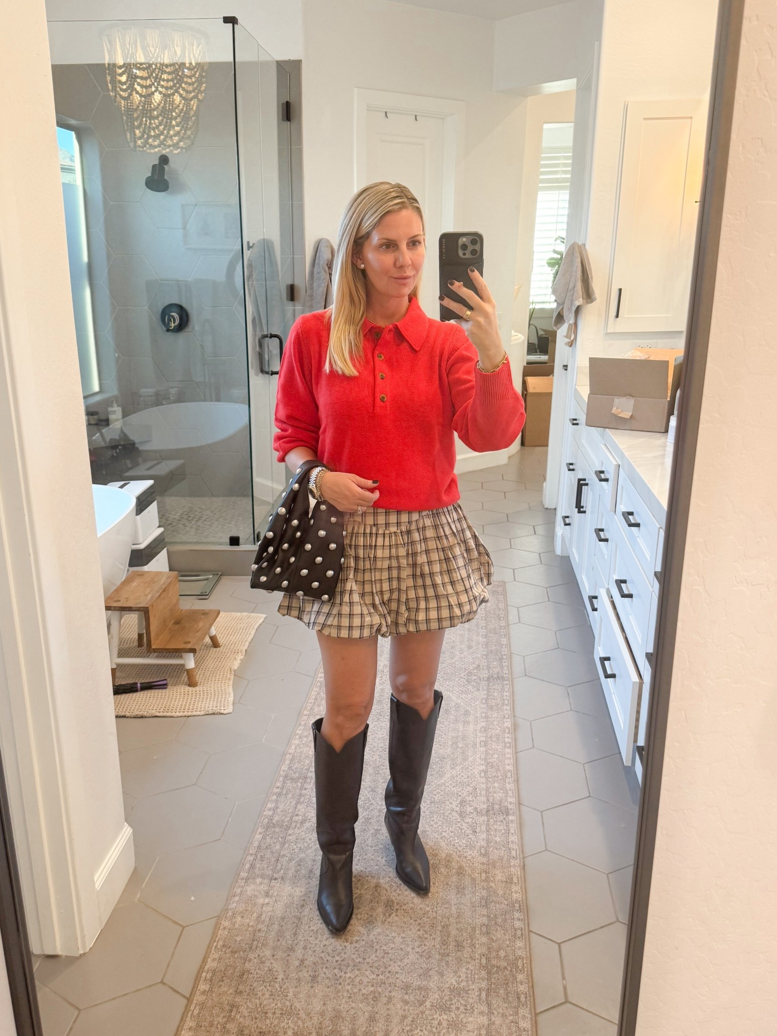 The perfect red cashmere sweater for the holiday season  

#LTKHoliday #LTKParties #LTKSeasonal