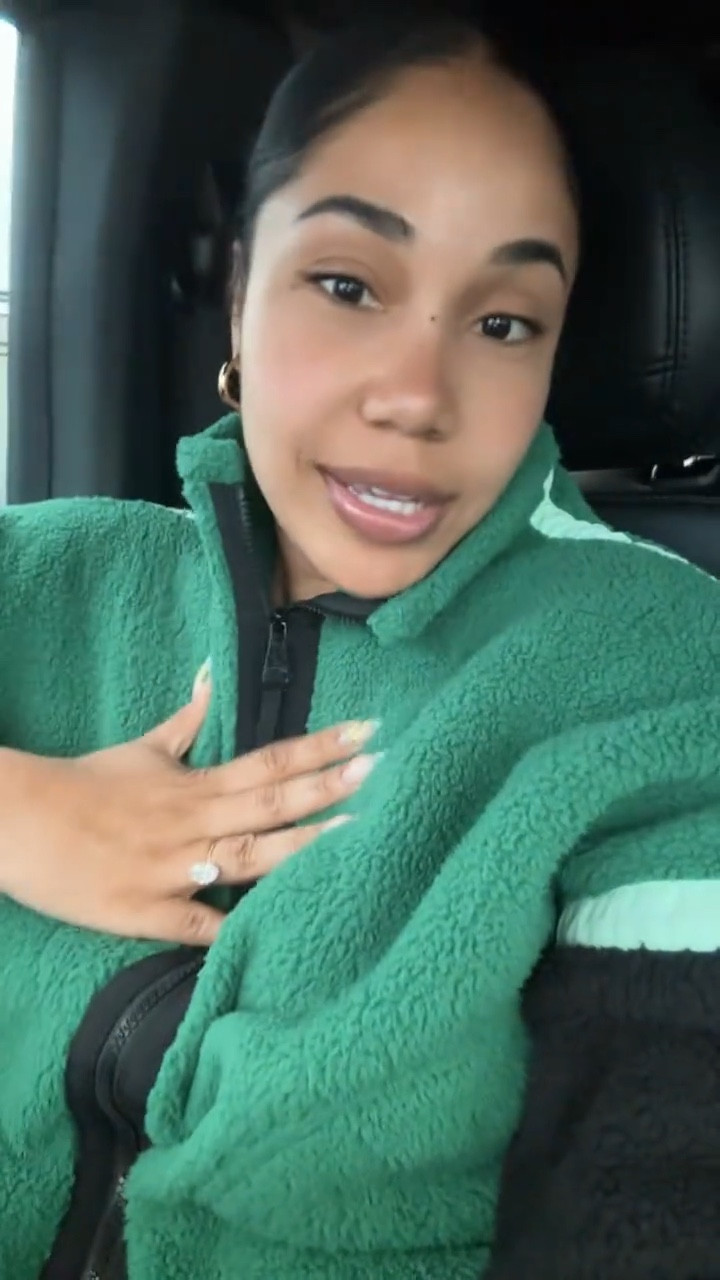Weather has been doing the absolute most lately 😩 One day it’s freezing, next day it’s giving spring… so I officially retired my heavy winter coats and swapped them for these Amazon fleece jackets and I’m obsessed

These are the perfect lightweight fleece layers for in-between weather — warm enough for chilly mornings at track practice, but breathable enough when it warms up during the day

I’ve been living in these for everyday mom life, running errands, and sitting outside at meets with Ashton 🖤 They’re cozy, soft, easy to throw on, and look way more expensive than they are

Linking my favorite Amazon fleece jackets, lightweight outerwear, cozy mom outfits, and everyday layering pieces on my LTK 🤍

#amazonfinds #fleeceset #momstyle #casualoutfits #springlayers #everydayoutfit #ltkstyle #cozyfits

#LTKmomlife #LTKSeasonal #LTKootd