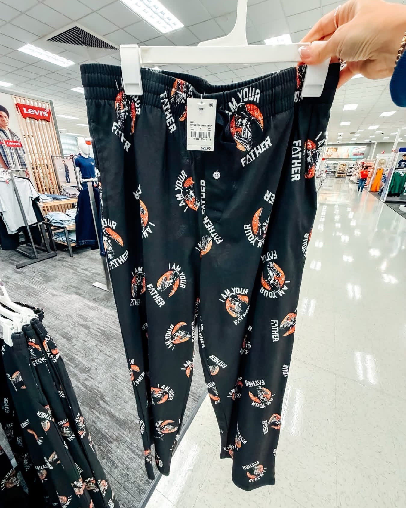 These Darth Vader Father’s Day pajamas from Target are SO stinking cute 😍🖤✨

That is such a fun gift idea 😂💛 “Best Dad in the Galaxy” vibes all the way!! So perfect for Star Wars fans and Father’s Day surprises☀️🙌

#TargetFinds #StarWars #DarthVader #FathersDay #MensPajamas #CuteFinds #GiftIdeas #TargetStyle #Obsessed #DadLife