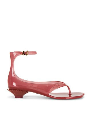 Chloe Jelly Sandal in Candy Pink - Pink. Size 40 (also in 36, 37, 38, 39, 41). | FWRD 