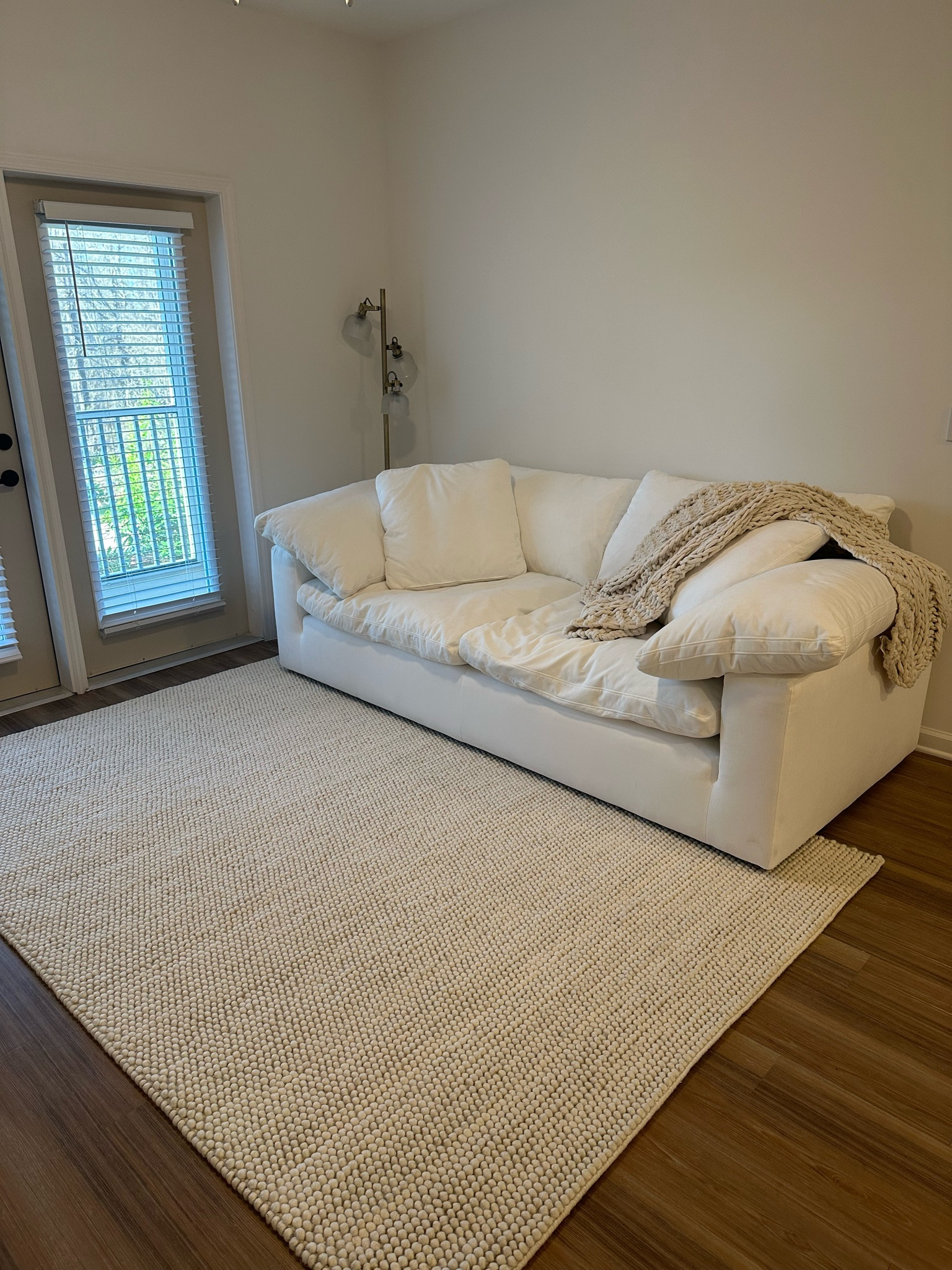 Obsessed with our new rug😍

#LTKFind #LTKstyletip #LTKhome