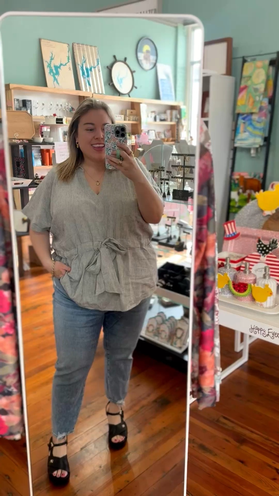 Happy happy Friday! 🫶🏼 I’ve been loving this linen top from Lane Bryant. It’s so cute and has a unique look. Currently 40% off too! 

#LTKPlusSize #LTKootd #LTKSaleAlert
