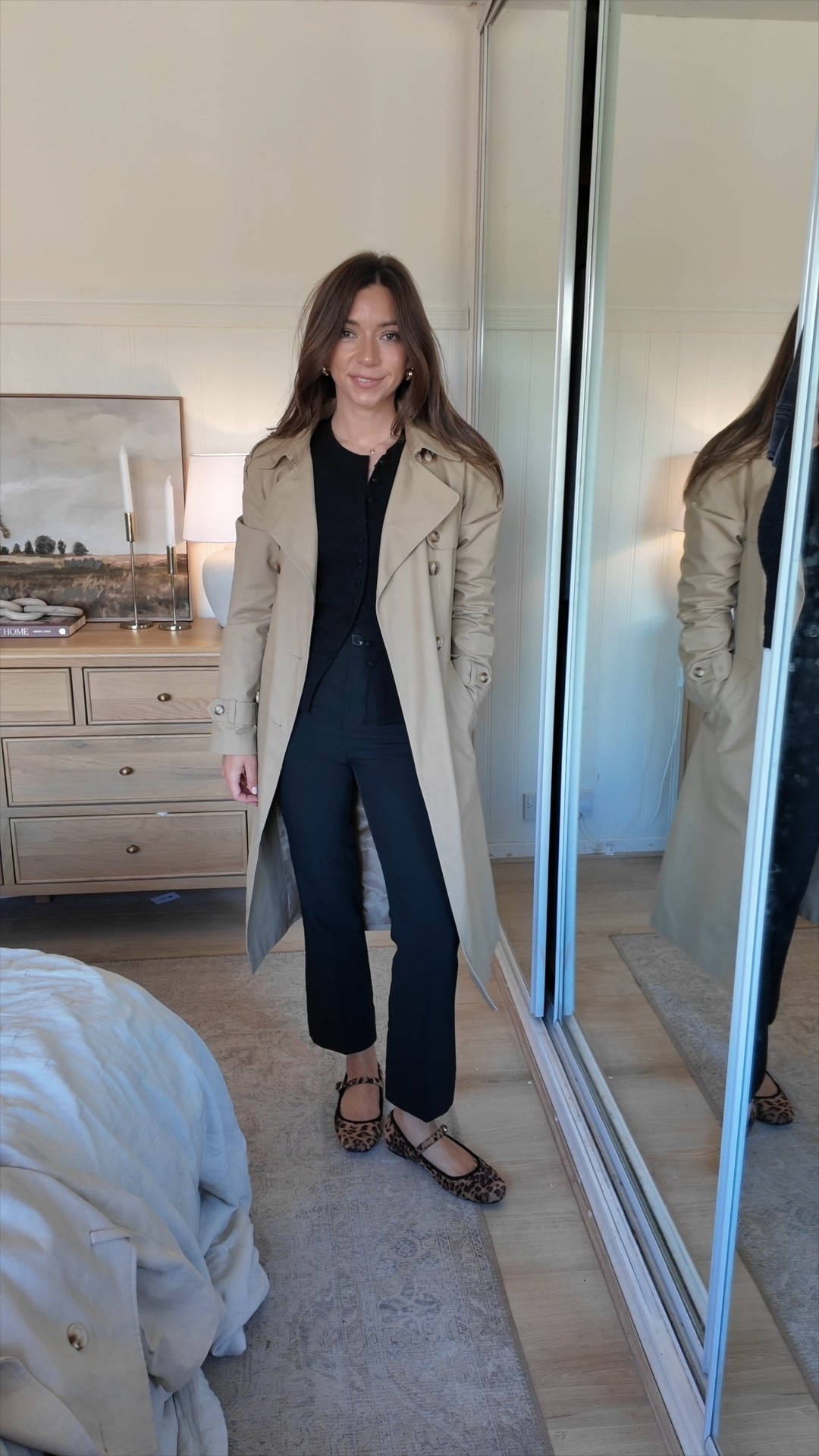 Autumn petite workwear outfits day 3 

Trench : La Redodute 
Cardigan : threadbare 
Trousers : Zara 
Shoes : tu sainsburys 



#LTKautumn #LTKworkwear #LTKeurope