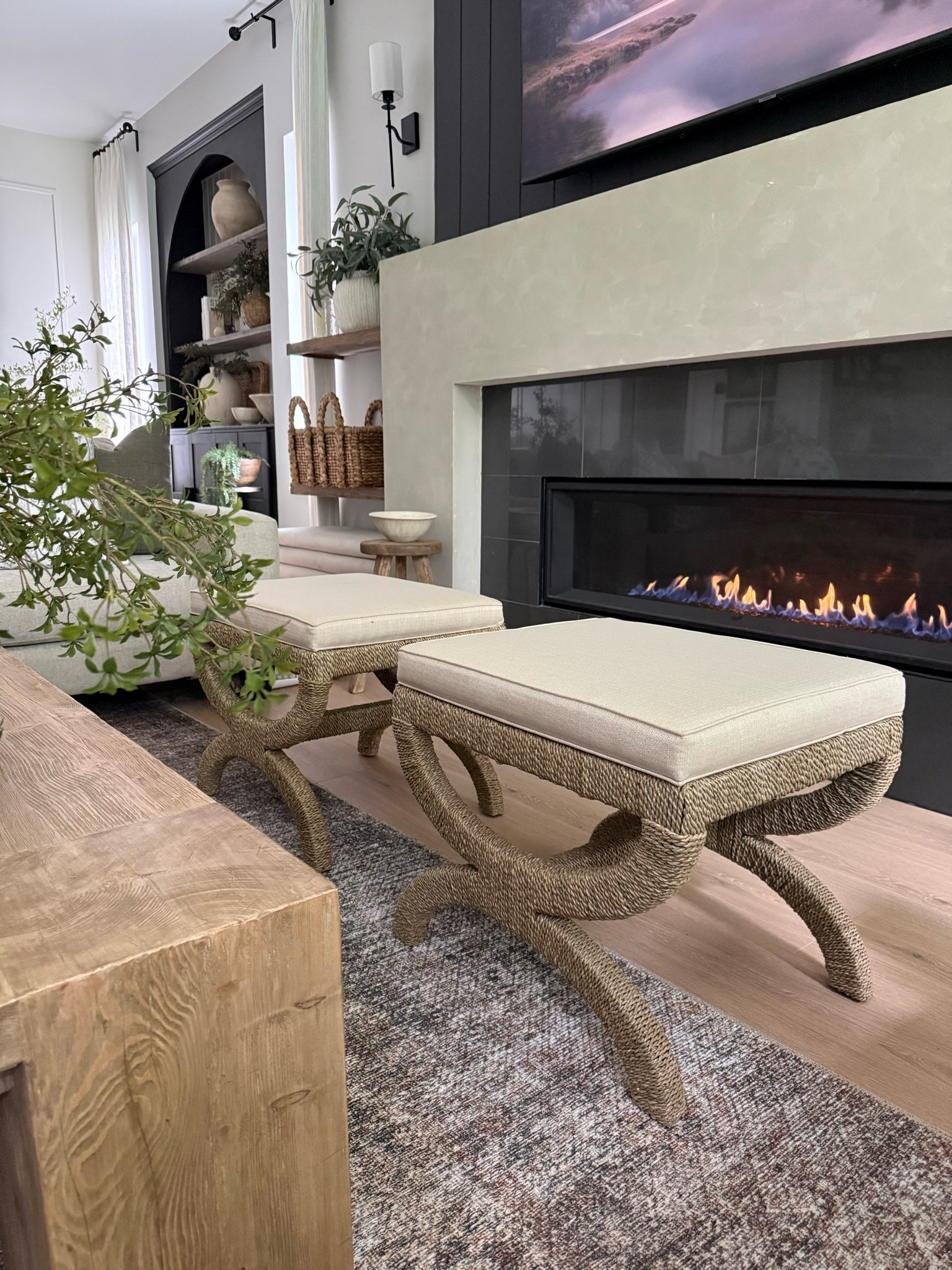 New ottomans! Love these🤍🤍