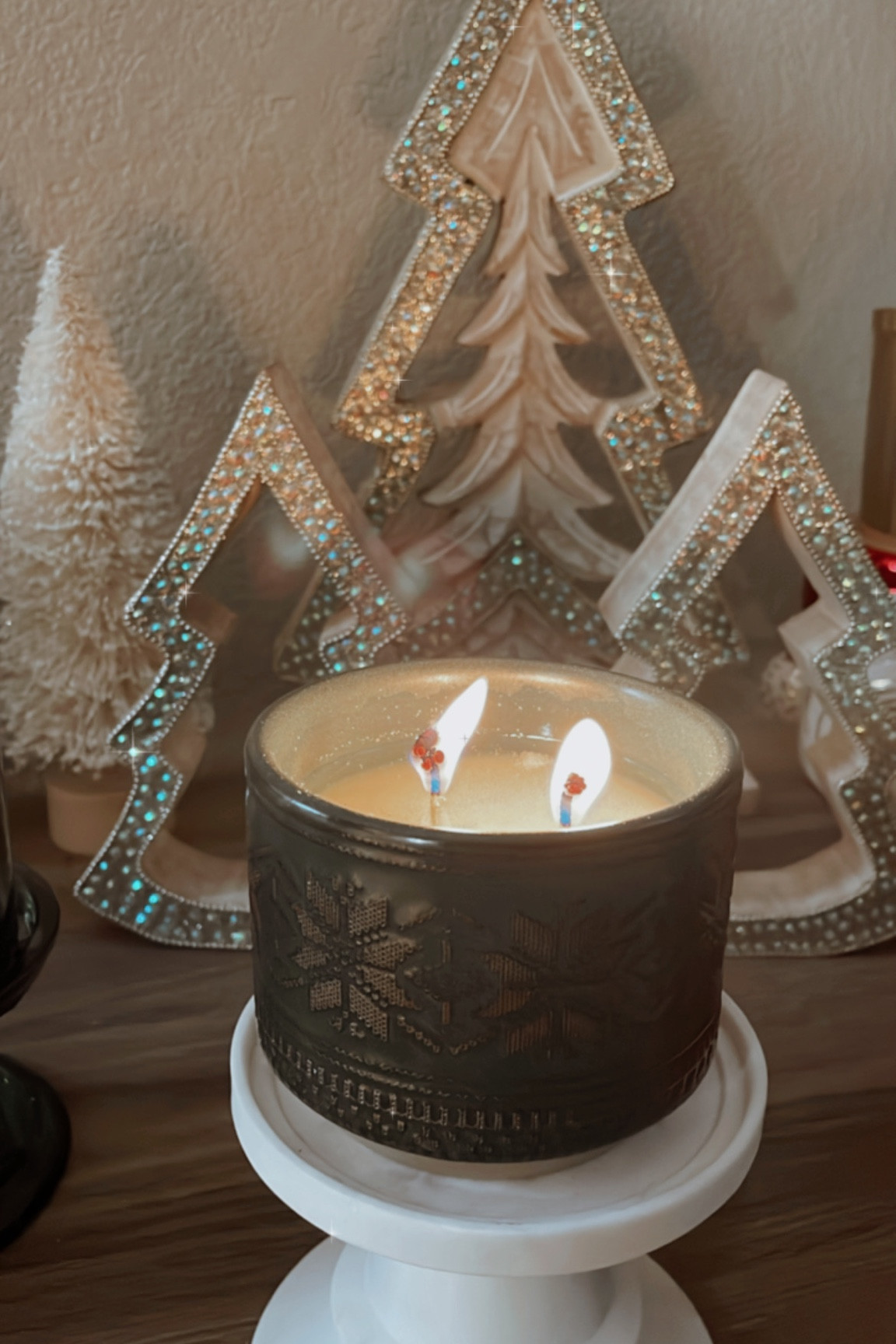 Love the sweater candles from Target ✨🤍🎄

Brand: Hearth & Hand 

#LTKhome #LTKHoliday #LTKunder50