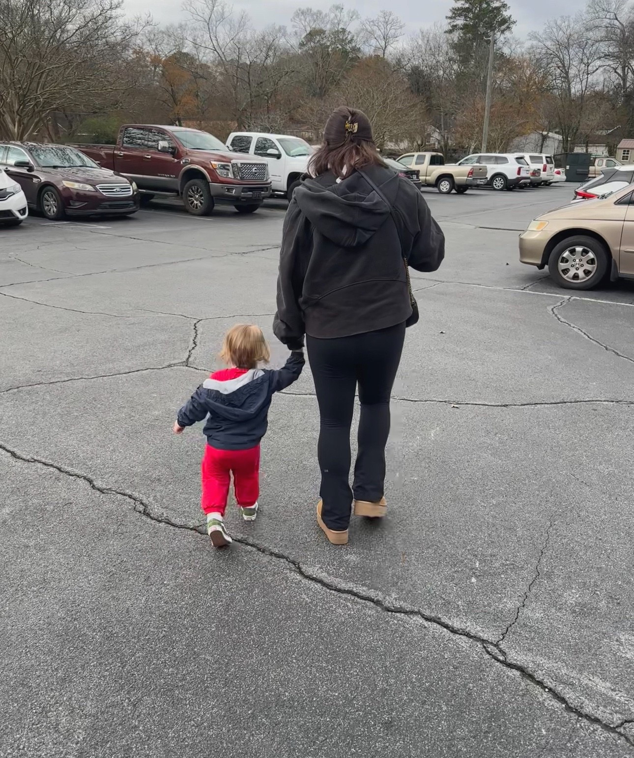 My favorite winter pieces. My Uggs are the ultra mini in the color chestnut. The lululemon scuba and split 59 yoga pants are a winter essential!! #LTKstyle #LTKwinter #OOTD

#LTKSeasonal #LTKStyleTip #LTKShoeCrush