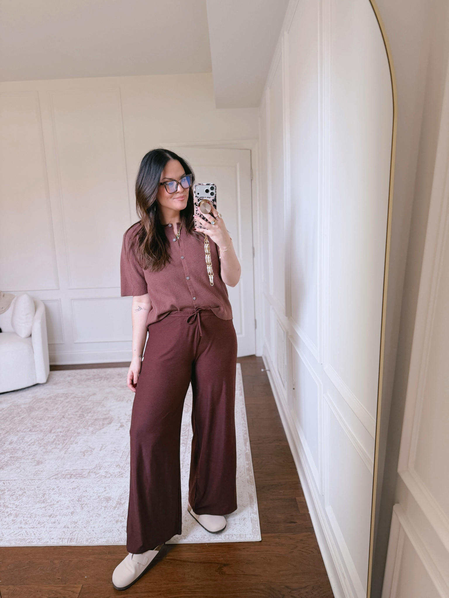 Obsessed with this casual cute outfit.. wearing a large in both pieces 

#LTKootd #LTKmomlife #LTKMidsize