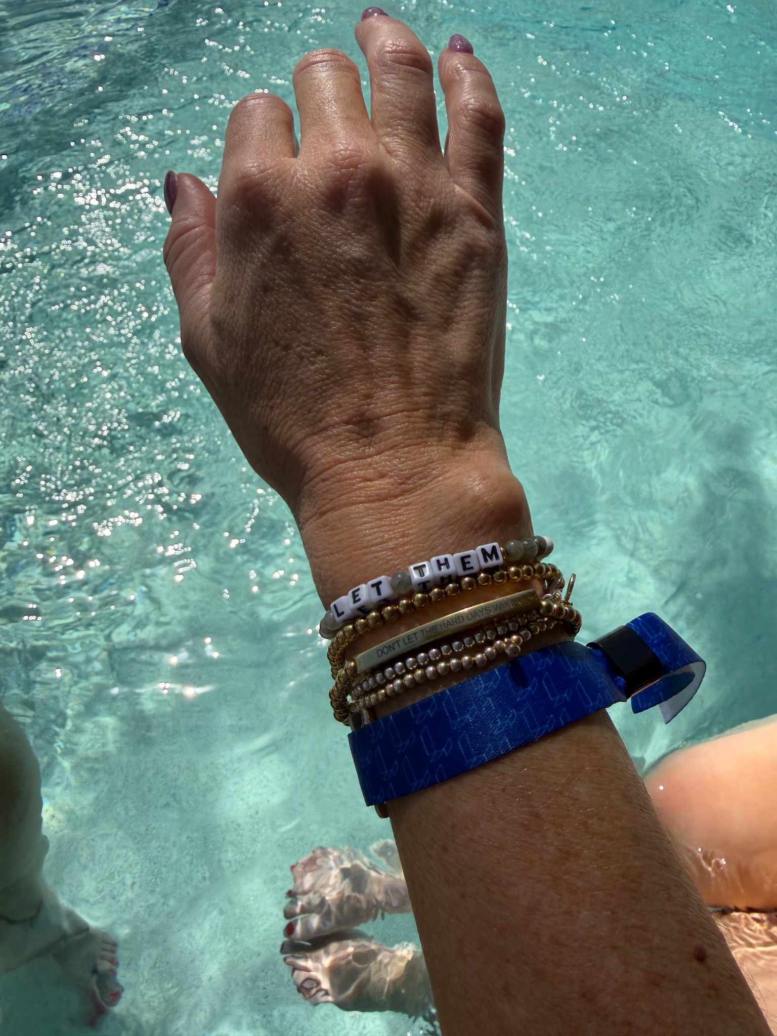 @mint&lily “Don’t let the hard days win” 

#LTKOver40 #LTKGiftGuide #LTKFindsUnder50