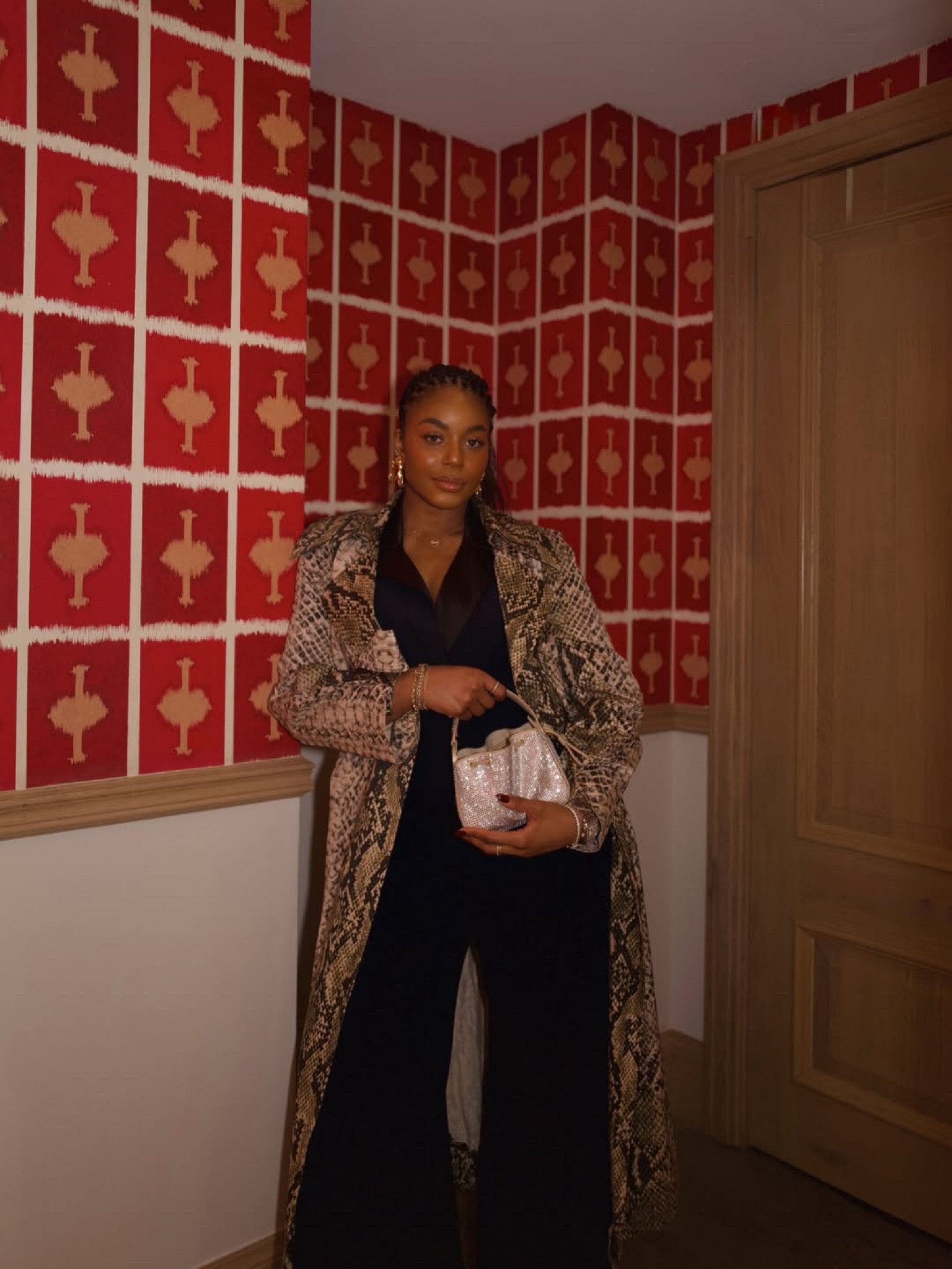 We love a good statement coat moment! Obsessed with this snakeskin trench coat - the perfect statement jacket for transitioning from winter to spring. Styled with tailored vest and trousers … For more links to gallery wall, date night outfits, winter denim, sunday hoodie, vacation outfits beach, work outfits, resort wear, winter outfits women, business casual, follow me on LTK! ✨

#LTKgrwm #LTKSeasonal #LTKootd