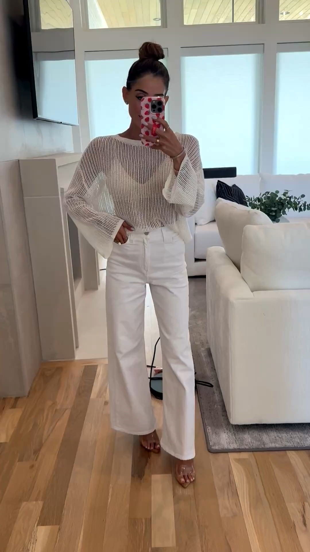 Love these jeans that are stretchy and petite friendly resort wear spring outfit 

#LTKPetite #LTKSaleAlert #LTKFindsUnder50