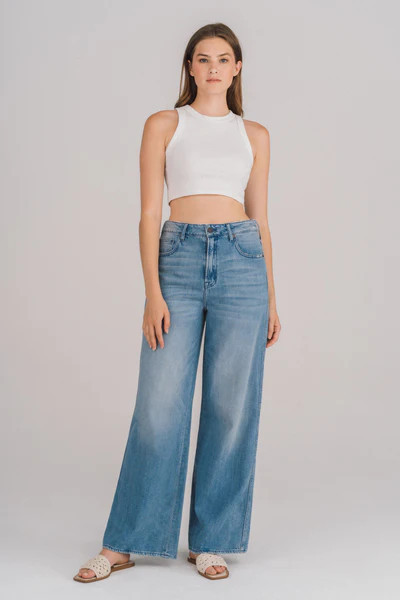 [NORI] MEDIUM LIGHT SUPER SOFT 32" INSEAM WIDELEG | Hidden Jeans