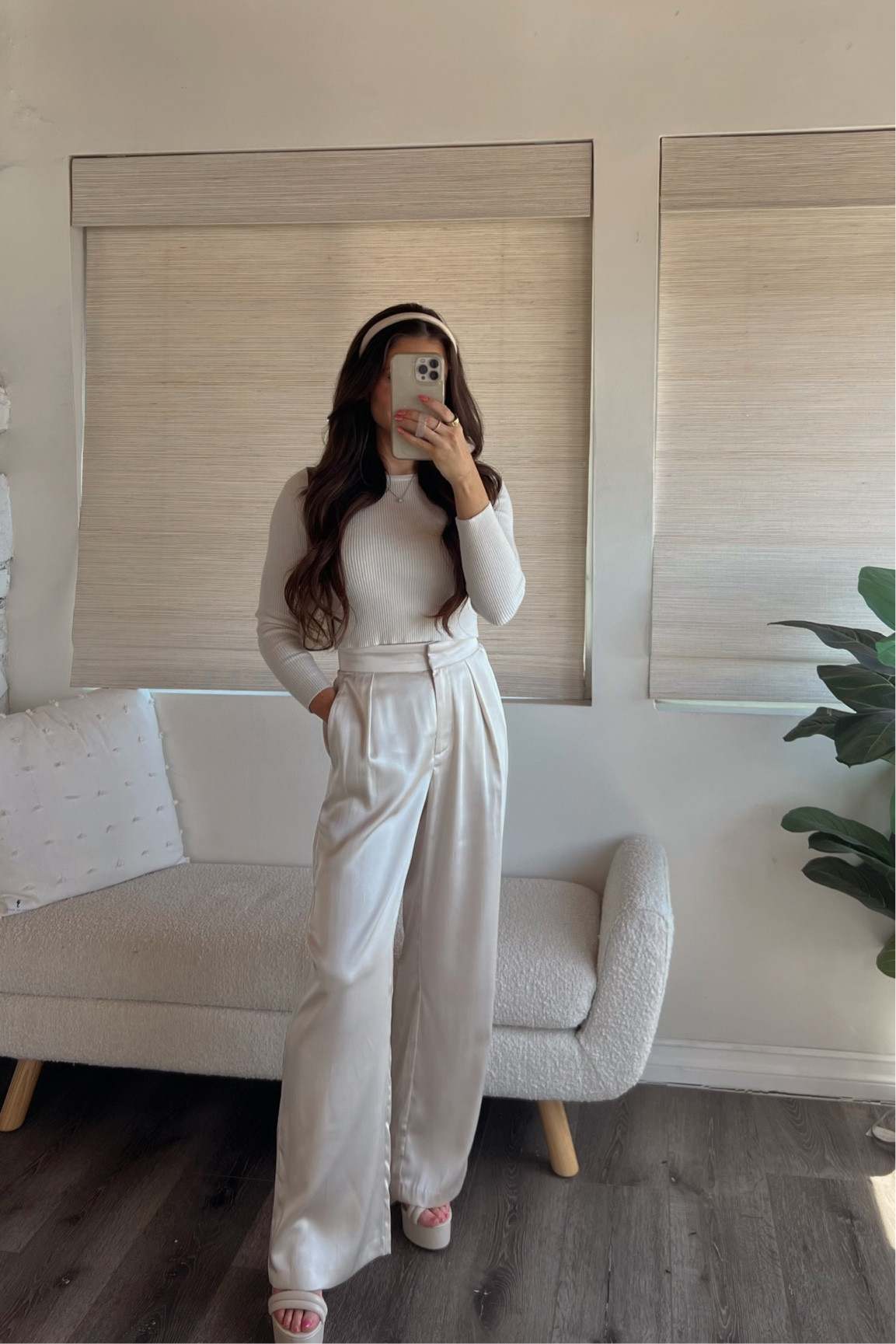 Spring outfit inspo!

Satin pants outfit, cream satin pants, satin trousers, spring pants, platform heels, spring 2023 outfit ideas, spring dinner date outfit ideas, Abercrombie finds

#LTKSeasonal #LTKFind #LTKstyletip