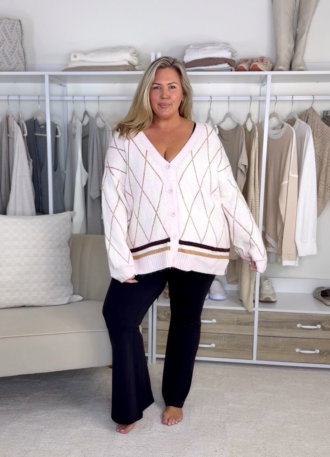 Aerie haul! Wearing am XXL in everything! Plus size, outfit inspo, fall fashion, college gear, apron belly, mom life