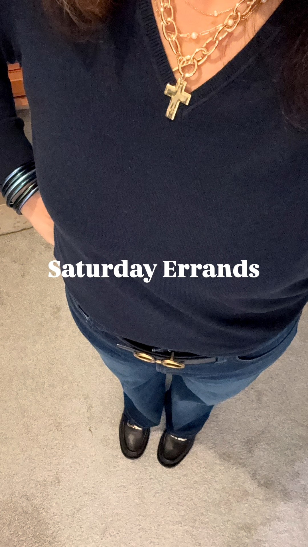 Wearing a high low outfit for Saturday errands. 
Sweater and jeans are under $50 and jeans under $150. 
Fancy shoes and a belt  

#LTKPlusSize #LTKFindsUnder50 #LTKSaleAlert