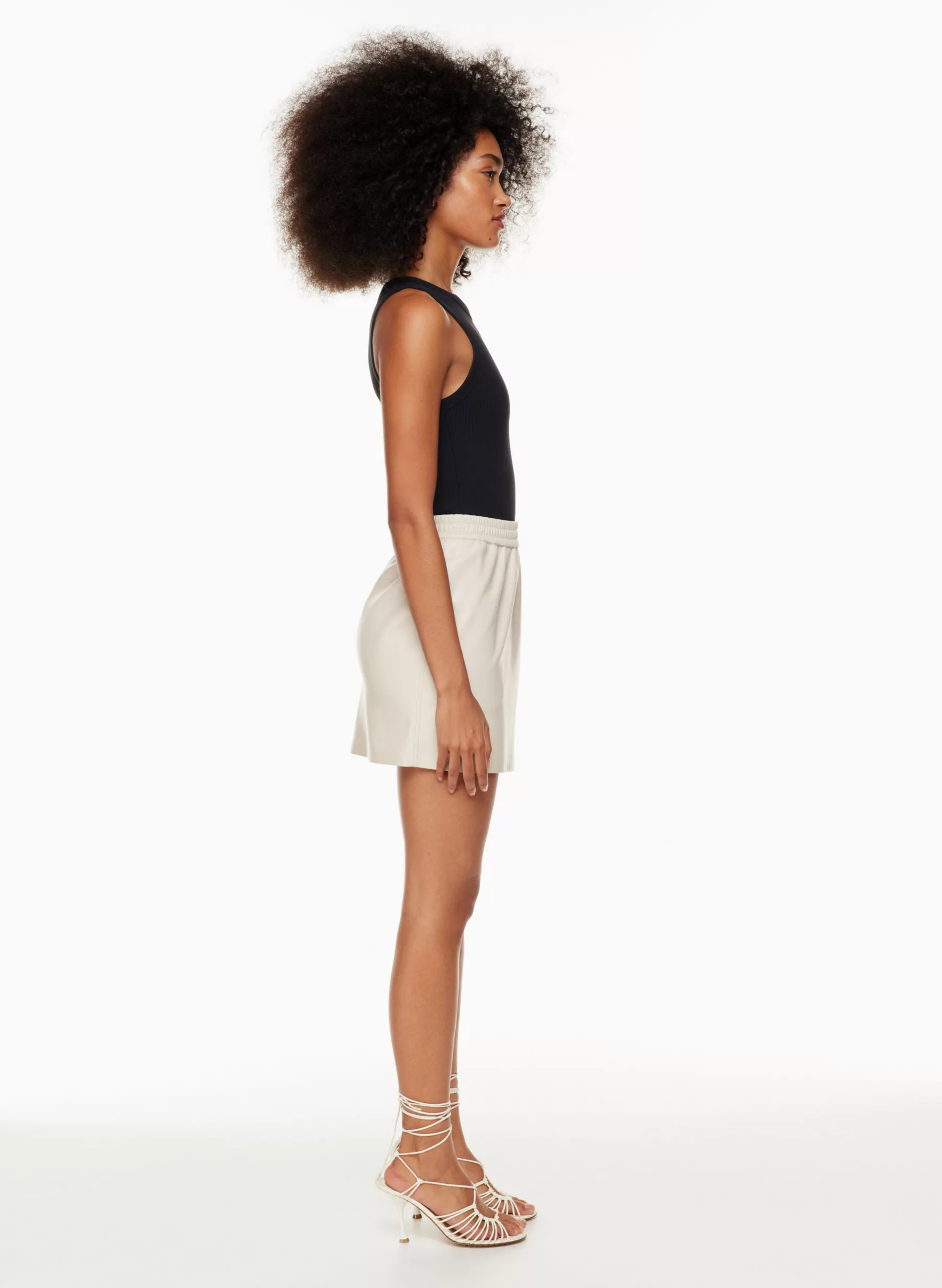 FORMARIB MUSCLE BODYSUIT | Aritzia