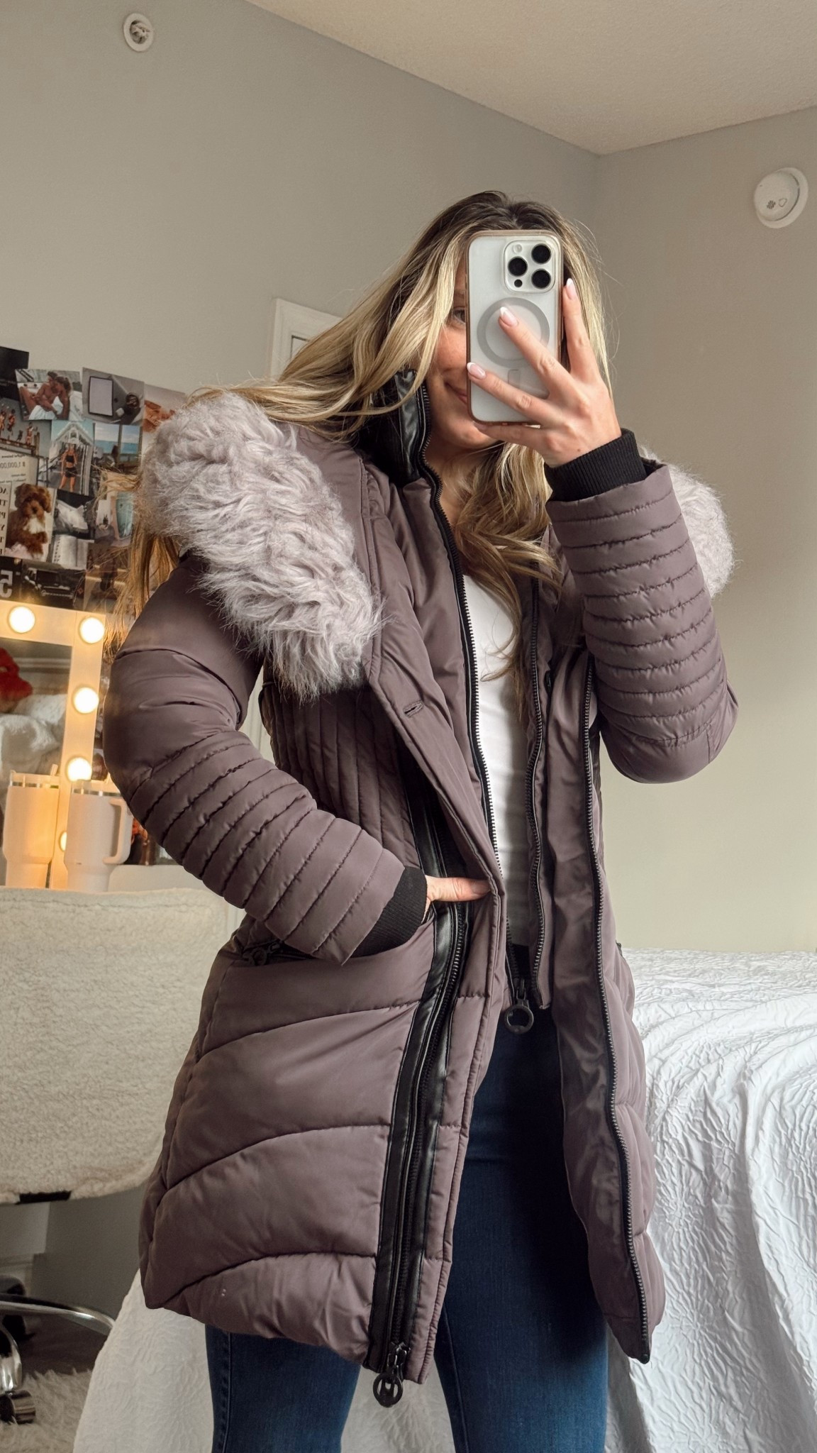 Winter coats ❄️🎿

#LTKActive #LTKootd #LTKTravel