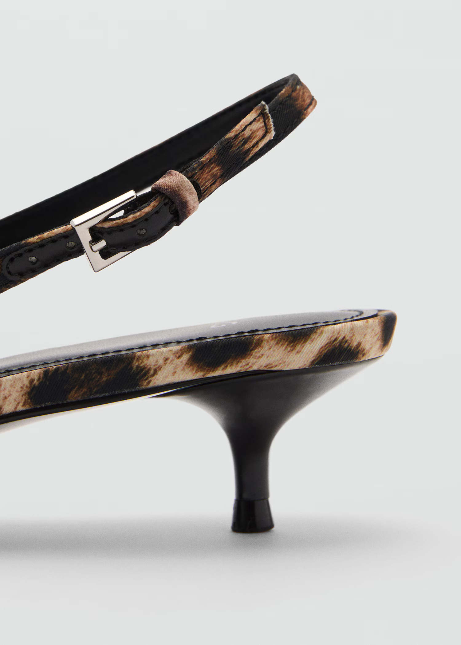 Leopard-print heeled shoes - Women | MANGO USA | Mango (US/MX/AU)