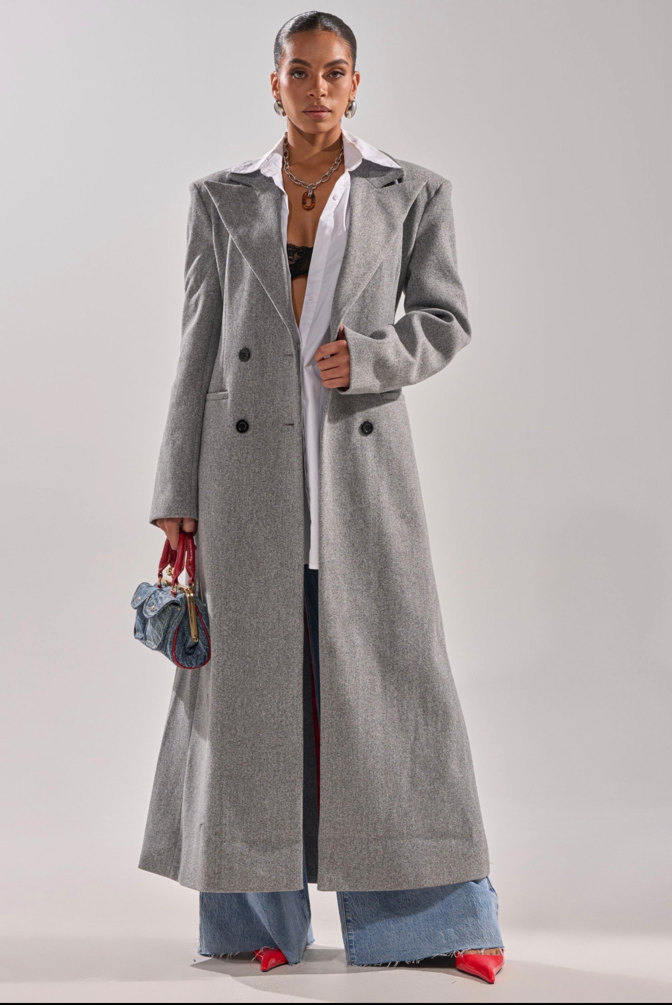 Fabulous Coat Alert 🚨: If you love a structured coat with strong shoulders and a cinched waist, this is the perfect choice for you. Plus, it's affordably priced under $200!

#LTKGiftGuide #LTKootd #LTKMidsize