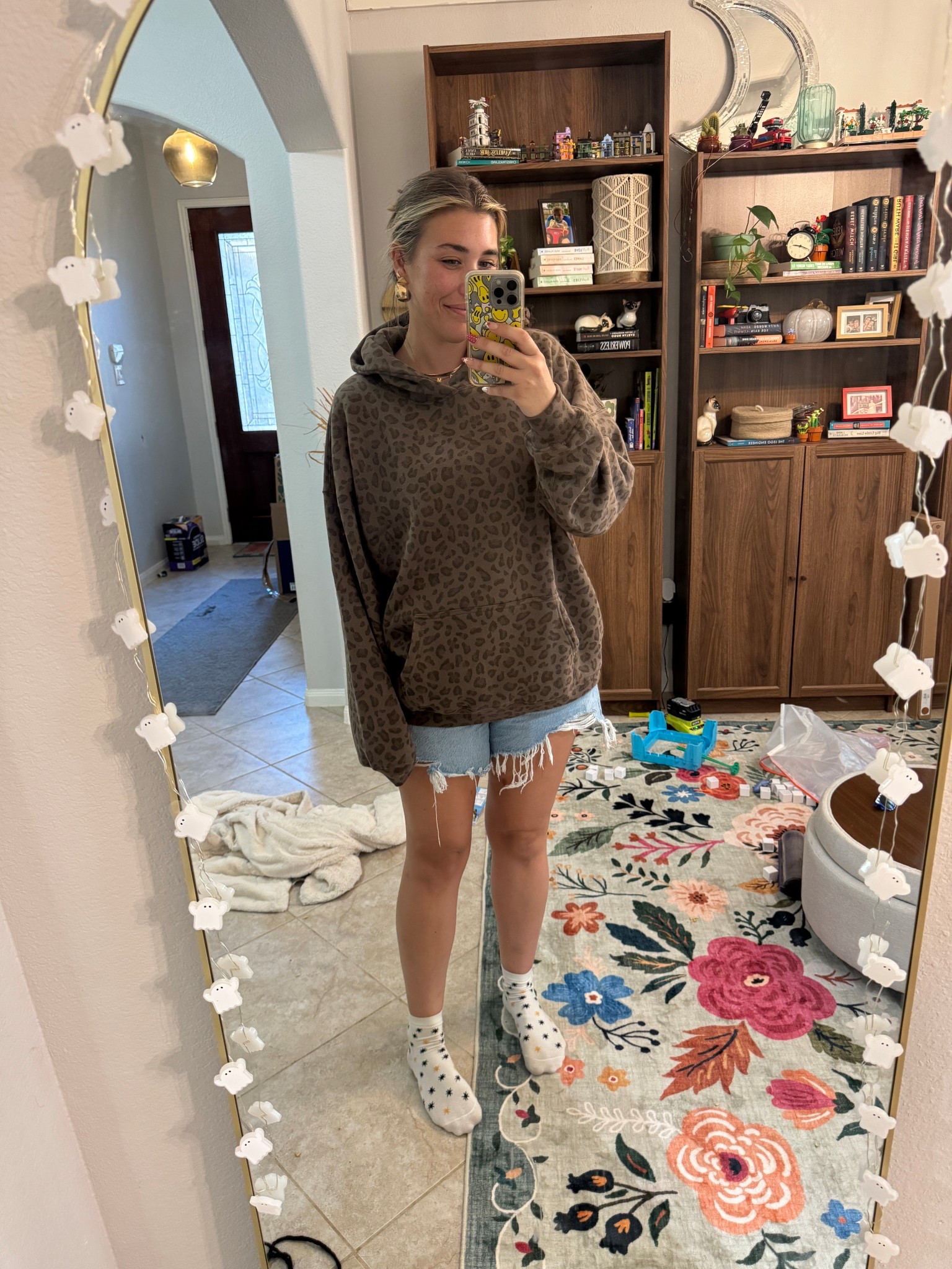 Me + men’s oversized sweatshirts + CHEETAH????? Add to cart immediately  

#LTKSeasonal #LTKFindsUnder100 #LTKTall