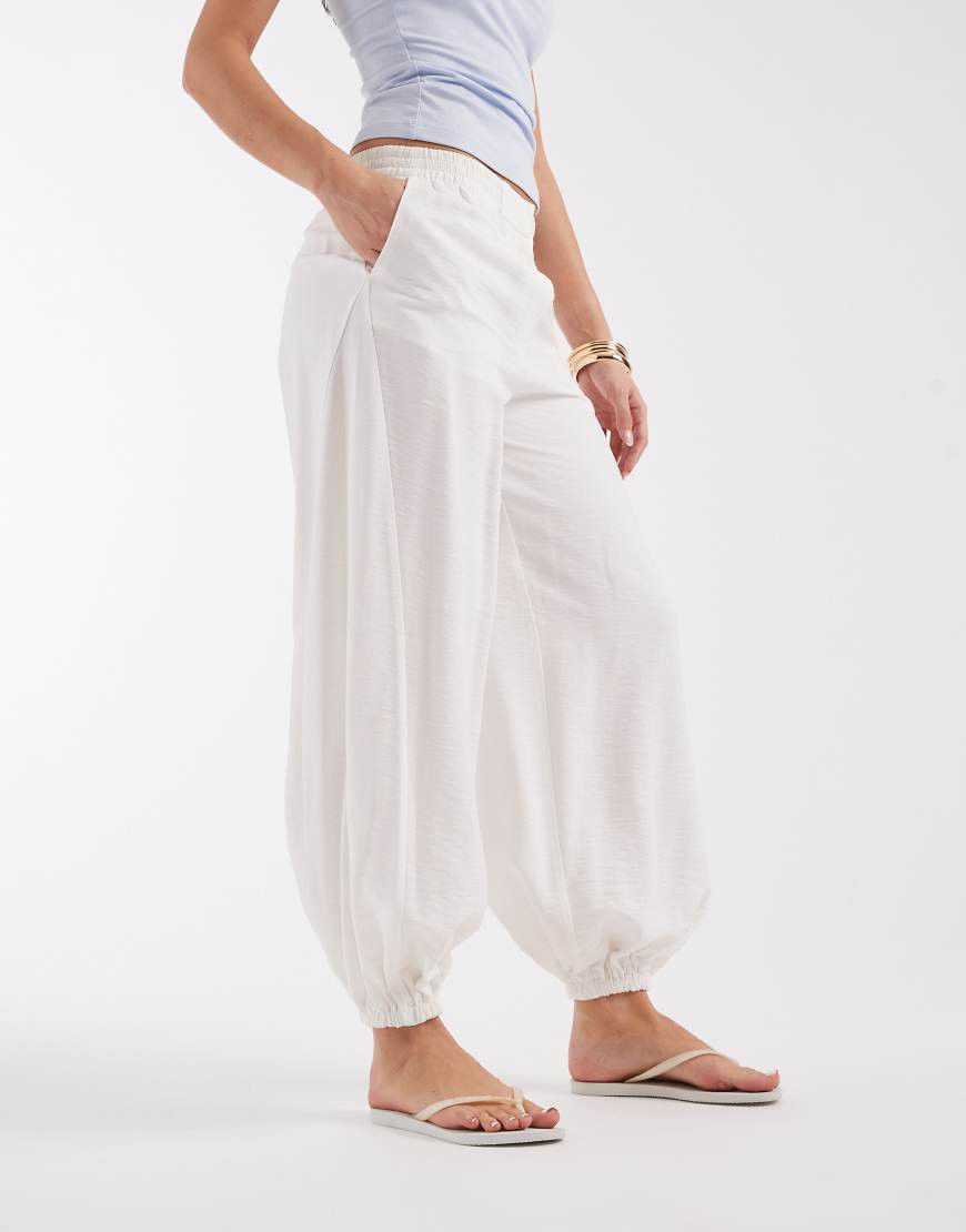 ASOS DESIGN Tailored balloon tie hem pants in crinkle fabric-White | ASOS (Global)