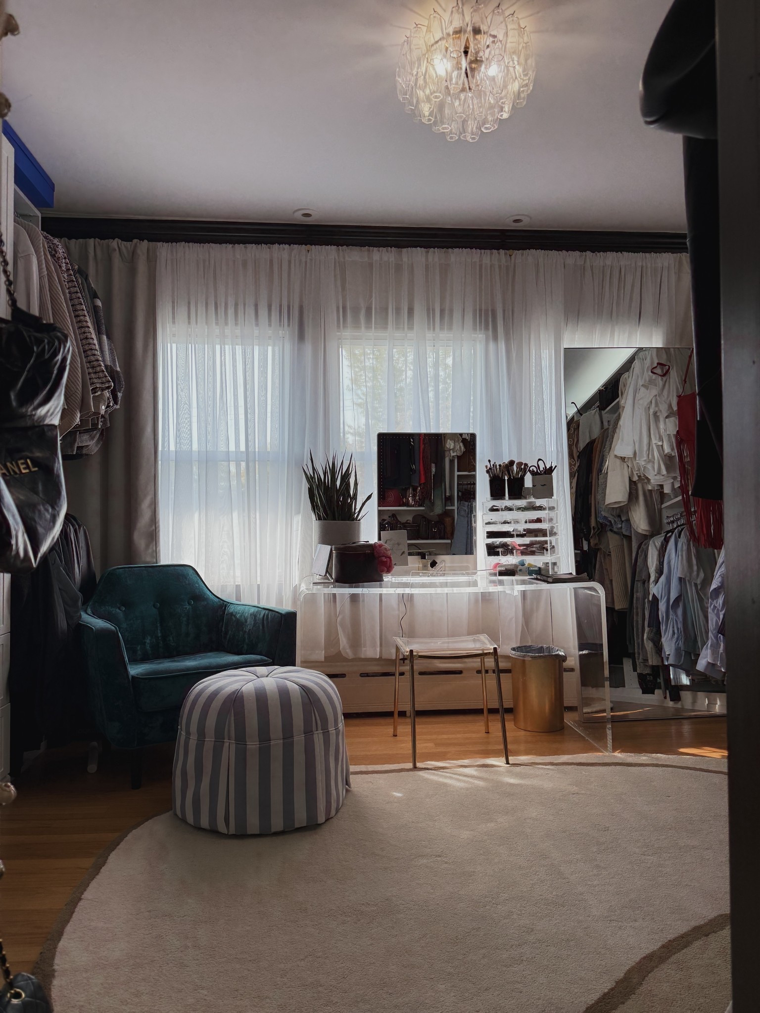 accidentally ordered this rug for an entryway and it was too big. just so happens to perfectly fit in my office/closet! love it when things work out that way… 

#LTKHome #LTKStyleTip #LTKSeasonal