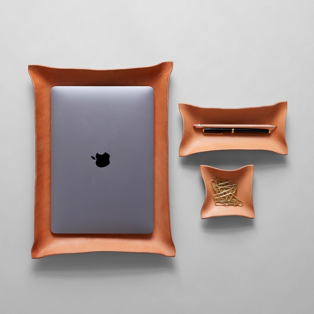 Natural Hand-Shaped Tray | Bloomist