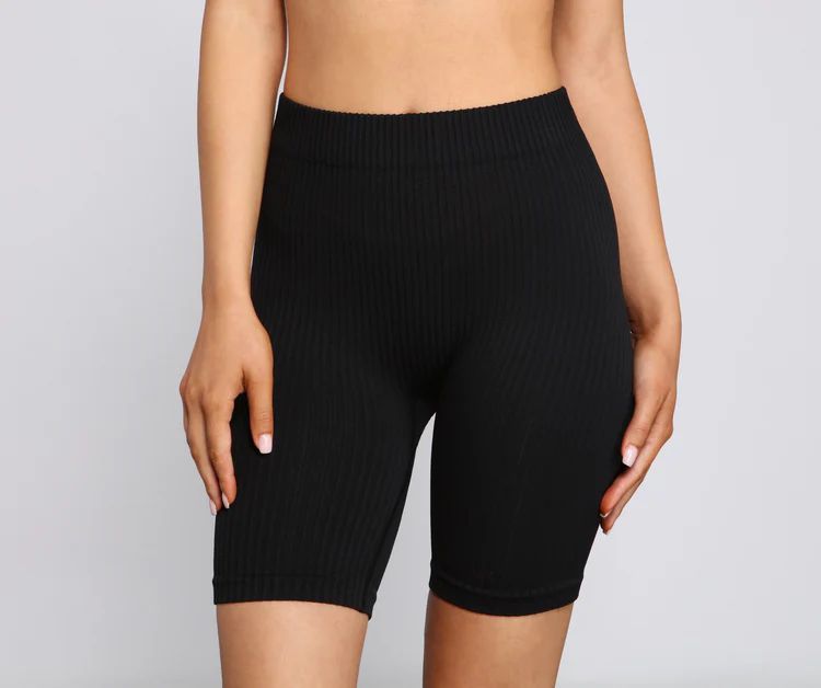 Chic And Seamless Ribbed Biker Shorts | Windsor Stores
