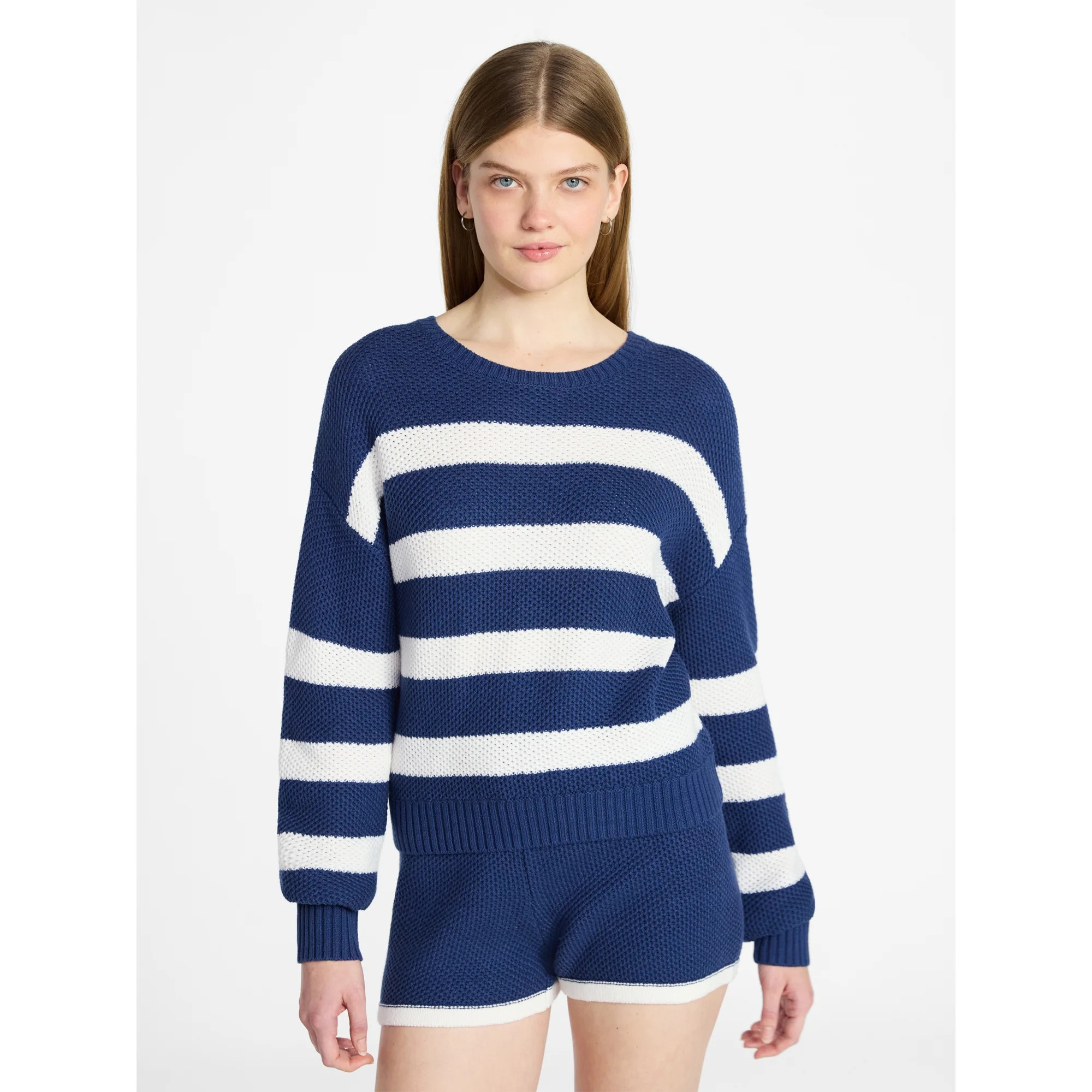 No Boundaries Drop Shoulder Crewneck Pullover Top and Shorts Set, 2-Piece, Women's XXS-XXL | Walmart (US)