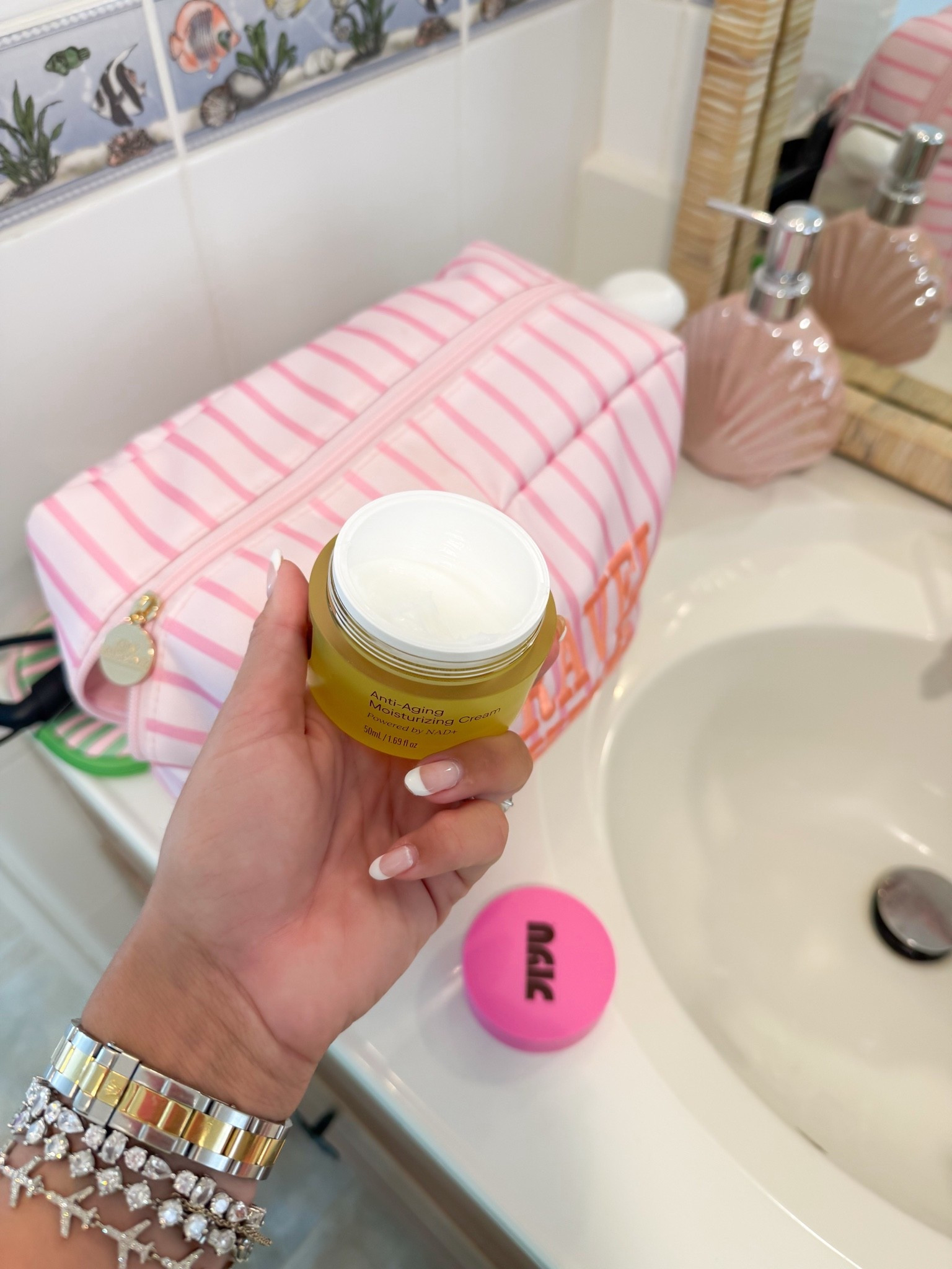 This anti-aging moisturizer cream is SO GOOD!

#LTKselfcare #LTKBeauty #LTKmomlife