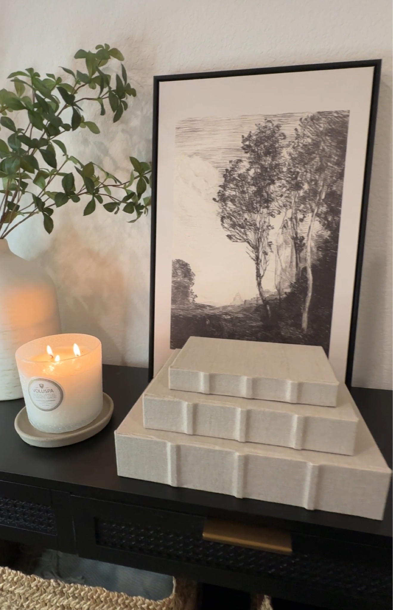 Linen Books for Home Decor. 
Tabletop Books 
Linen Books
Home Decor
Home accessories 
Books 

#LTKhome