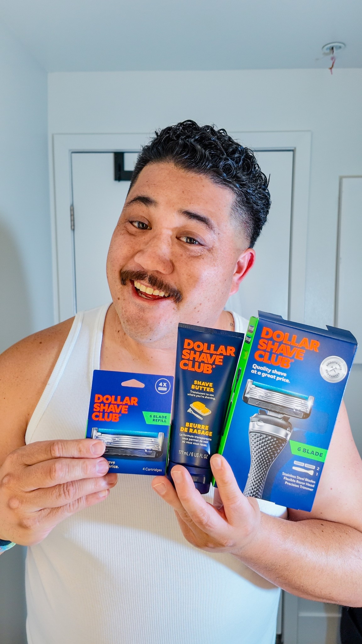 #ad Trust me, you deserve better and the better you deserve is @dollarshaveclub . Head over to @target and scoop up an if these essentials. It'll give you that clean close shave you've been missing in your life! #DSCPartner #TargetPartner #Target