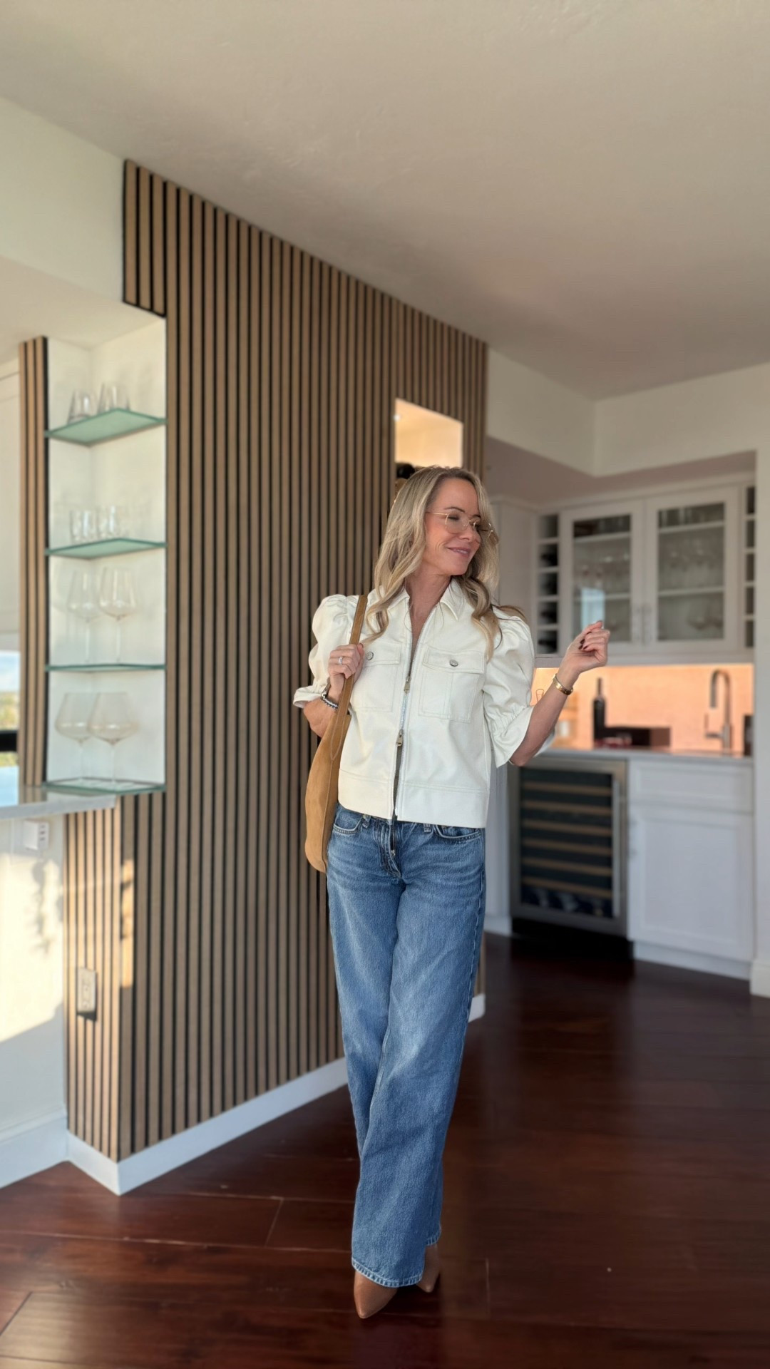 These low-rise relaxed jeans are one of my most-worn pairs for a reason. They sit just right, feel easy all day, and give that effortless, lived-in look without sacrificing comfort.

#LTKstorytime #LTKootd #LTKOver40