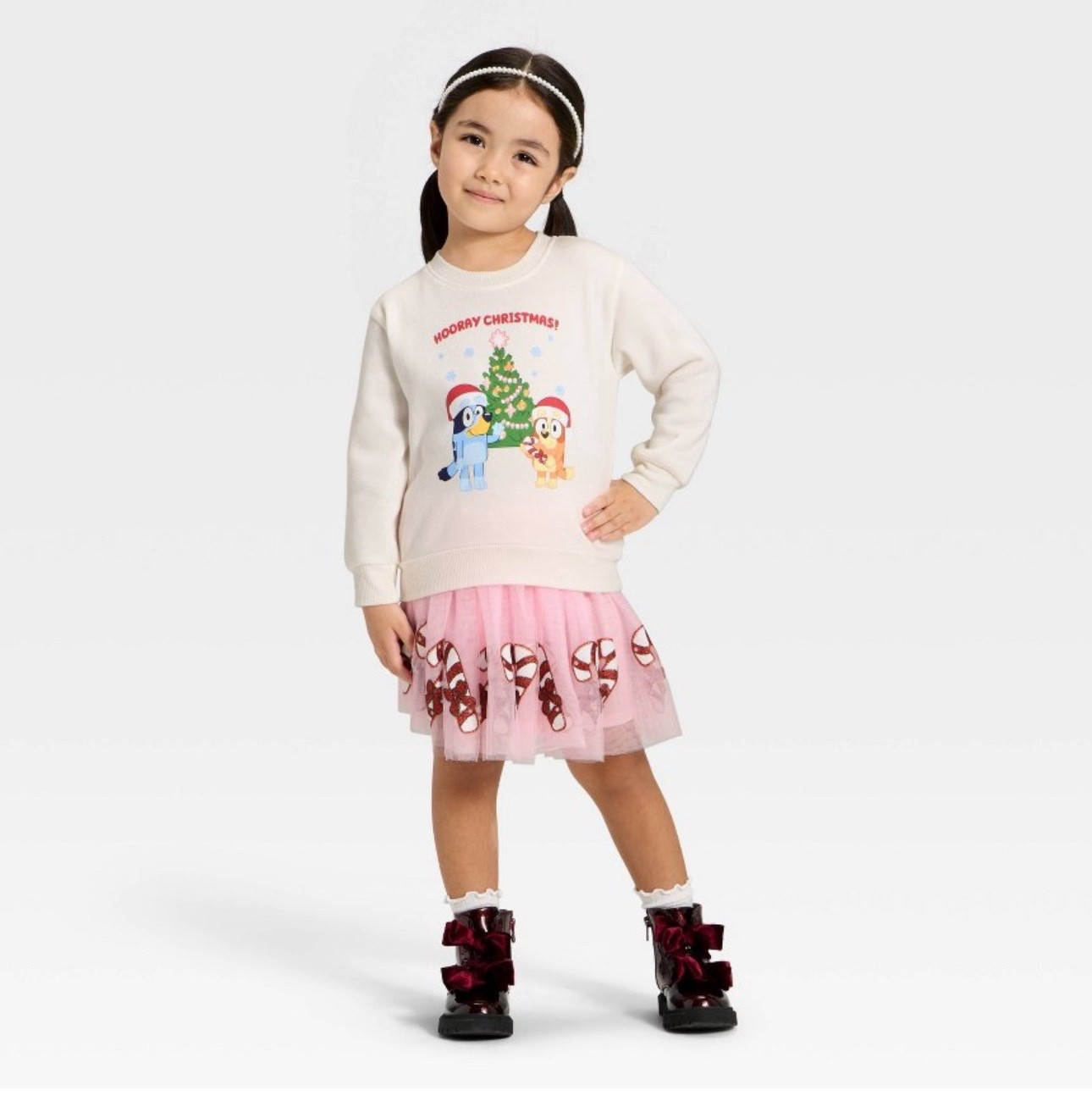 I swore I’d never do it but it’s too cute! 