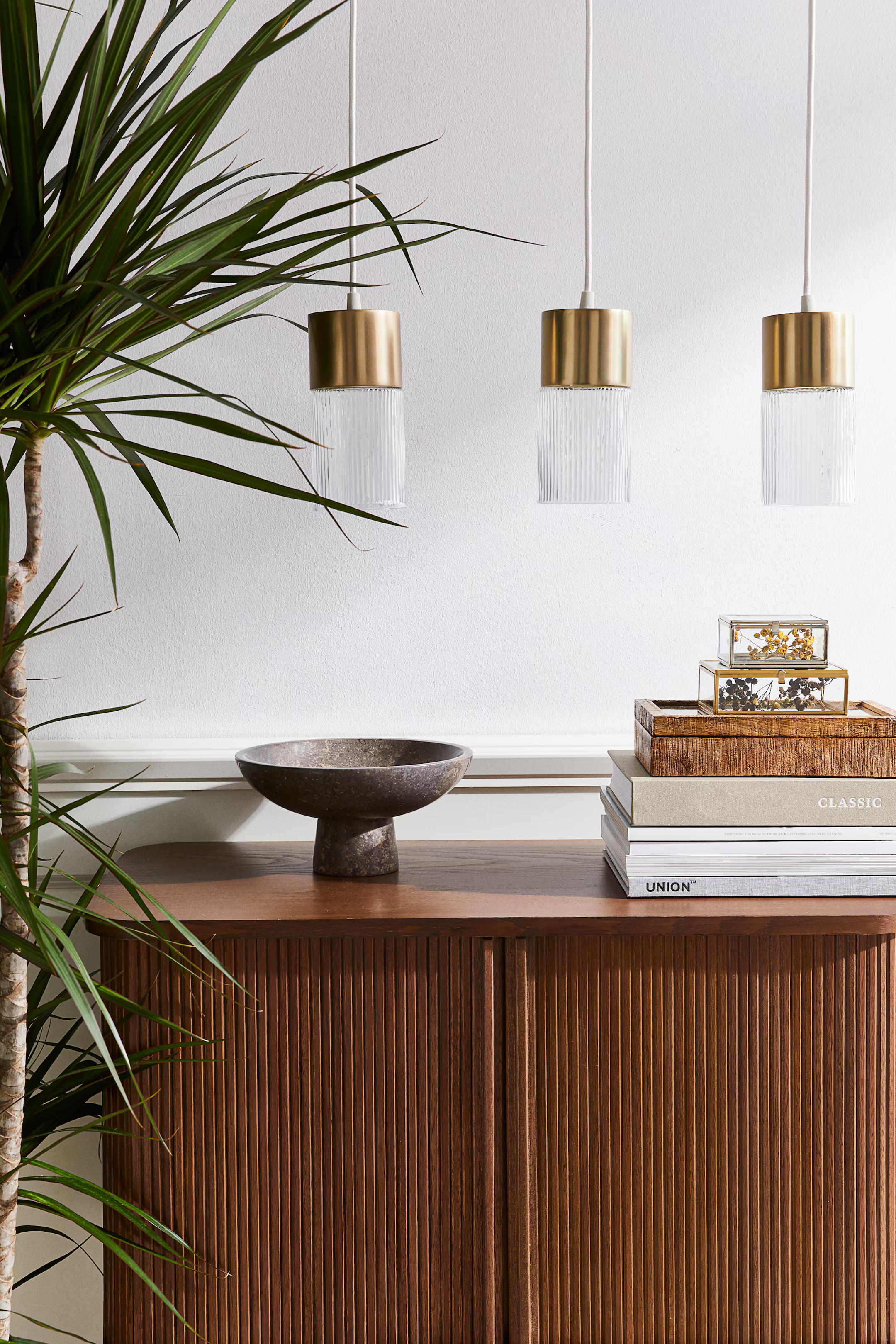 Chandelier | H&M (US + CA)