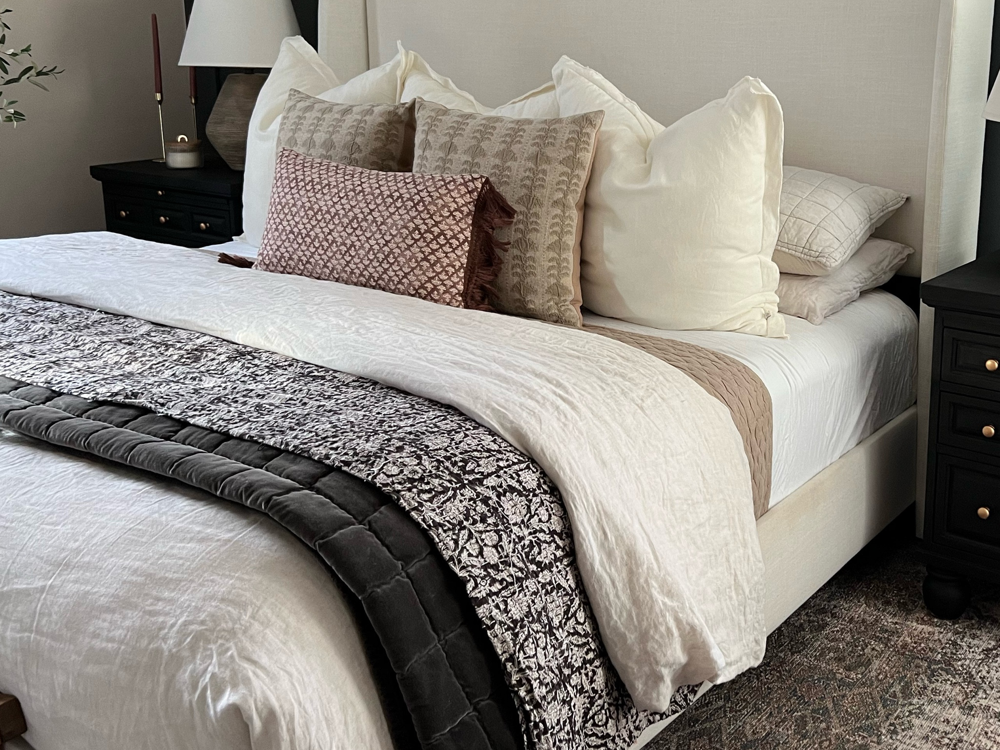 Pottery barn Belgian linen coverlet 

#LTKFind #LTKSeasonal #LTKhome