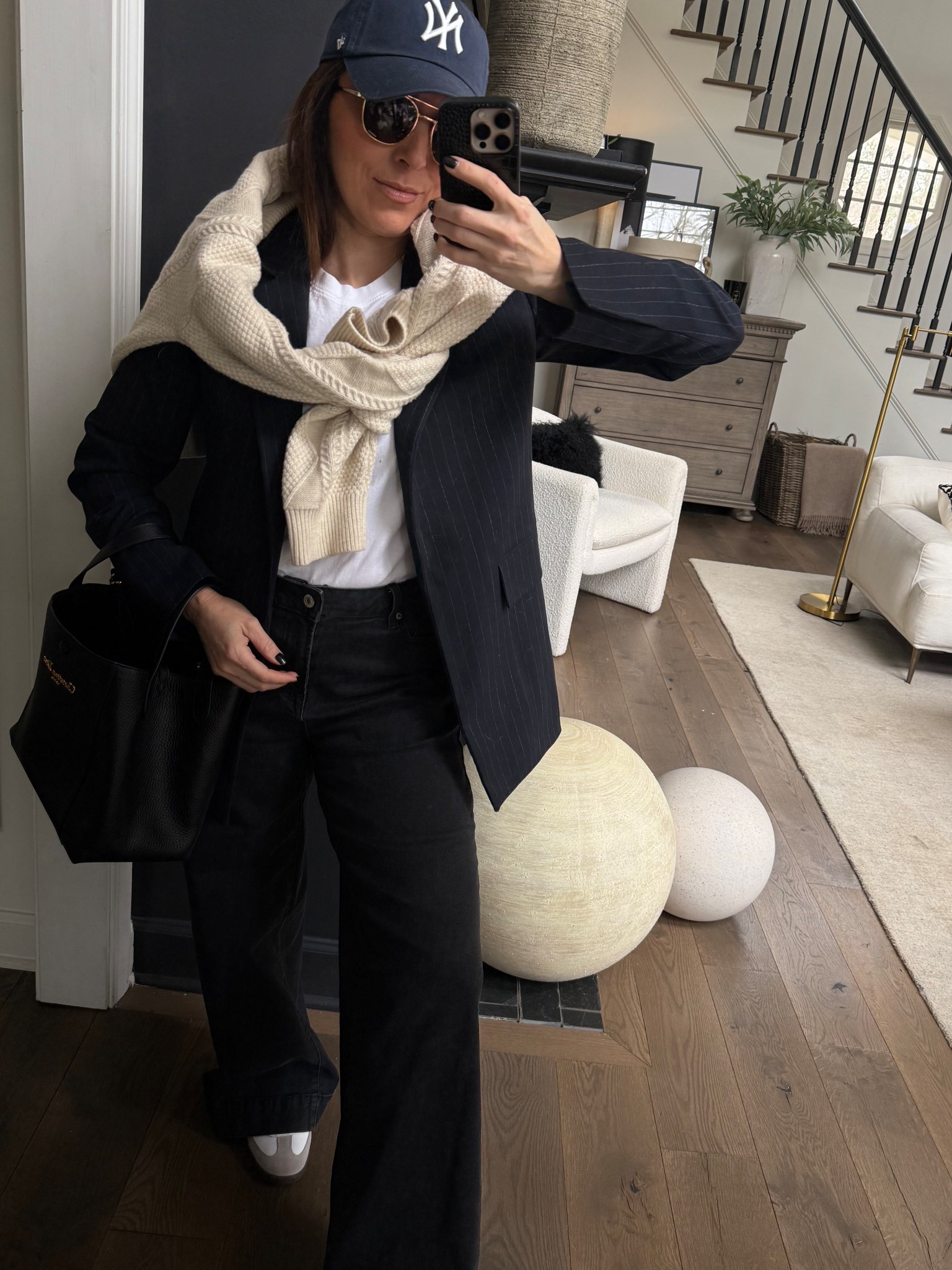 Running errands with a school run thrown in...

#LTKdayinmylife #LTKmomlife #LTKootd