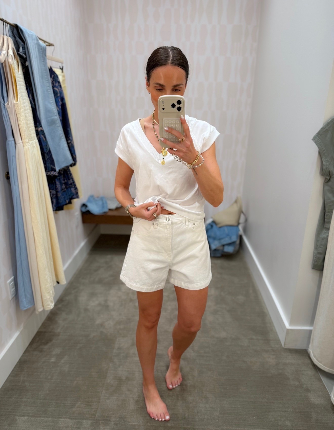 Jean shorts, white jean shorts, white denim, spring outfits women, vacation outfits women, beach outfit, annabrstyle 

#LTKTravel #LTKootd