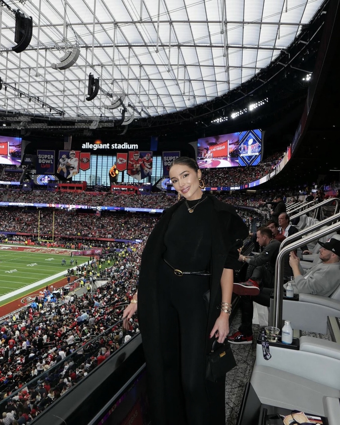 All my Vegas looks from this past week 🖤

#LTKSeasonal #LTKstyletip #LTKparties